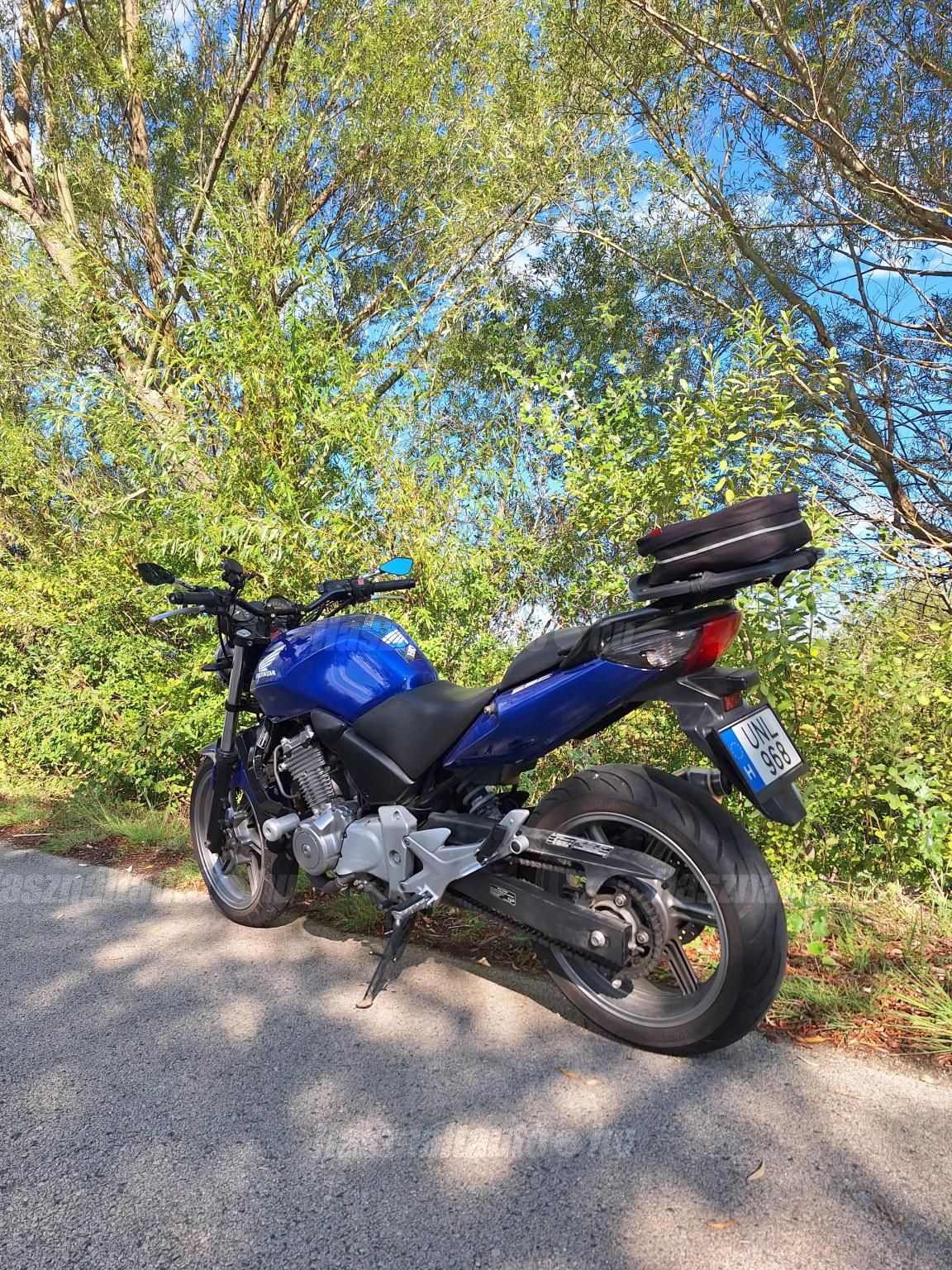 HONDA CBF 500 2004/7 - 1