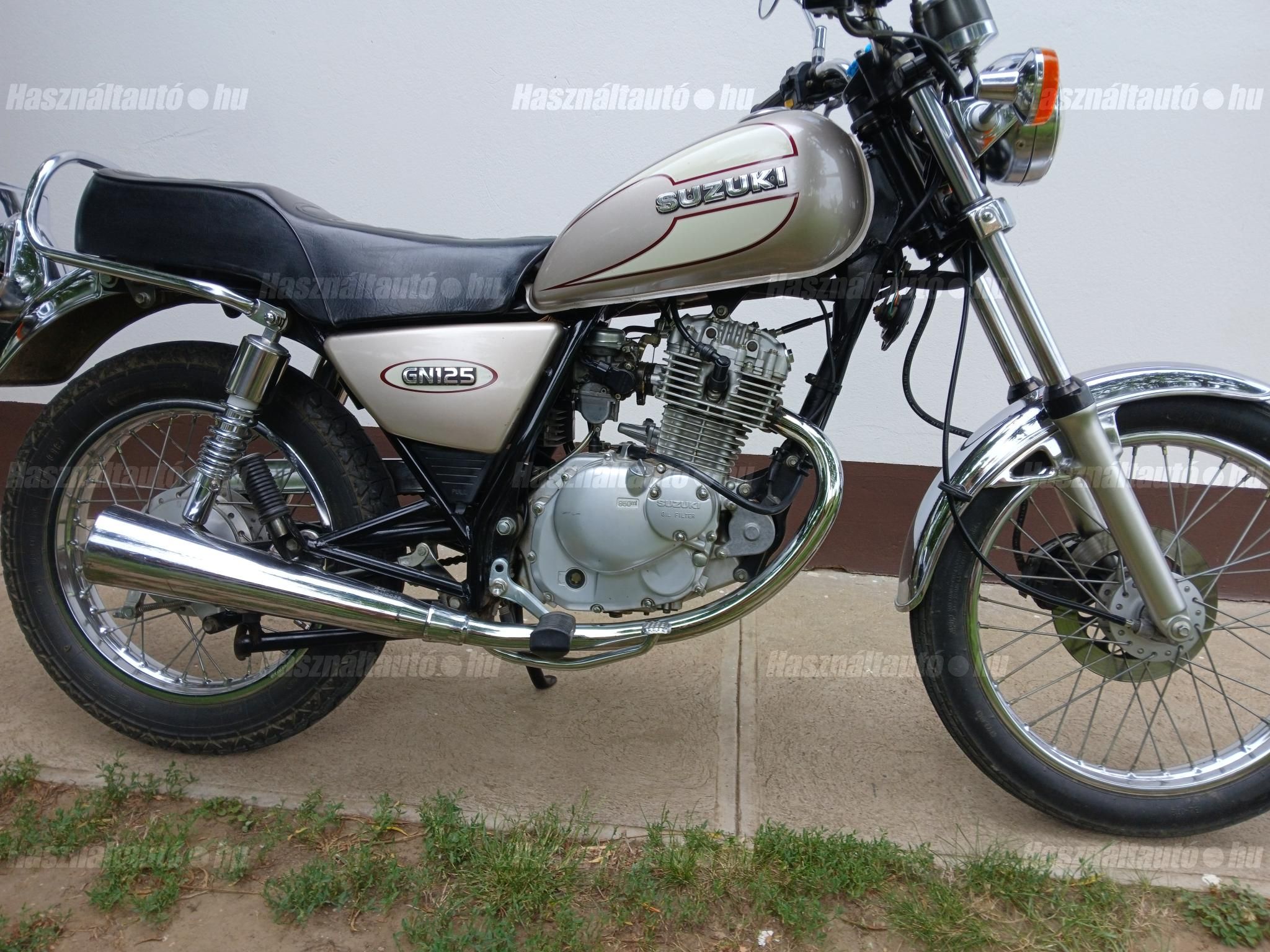 SUZUKI GN 125 2000/5 - 1