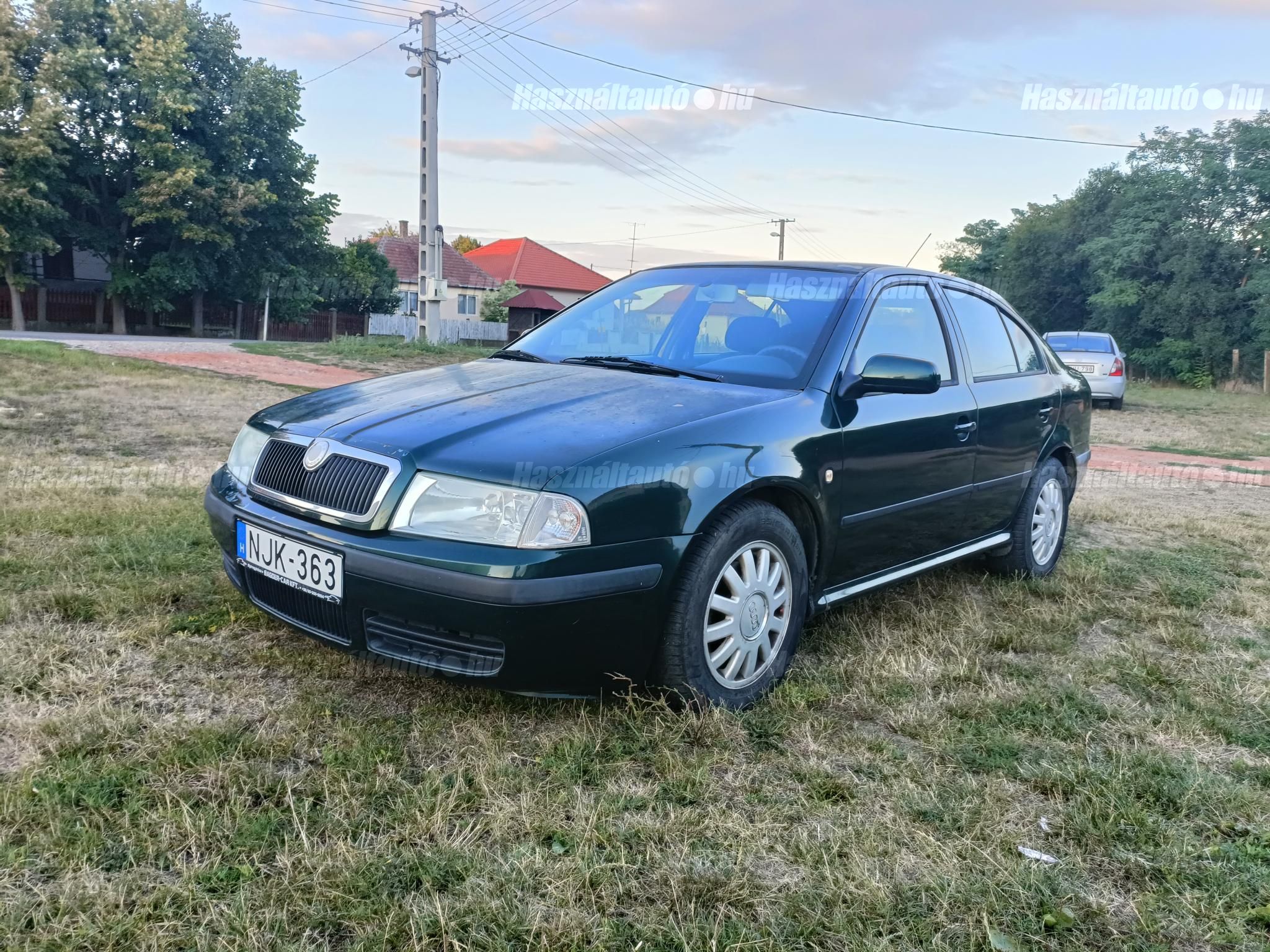 SKODA OCTAVIA 2003/10 - 1