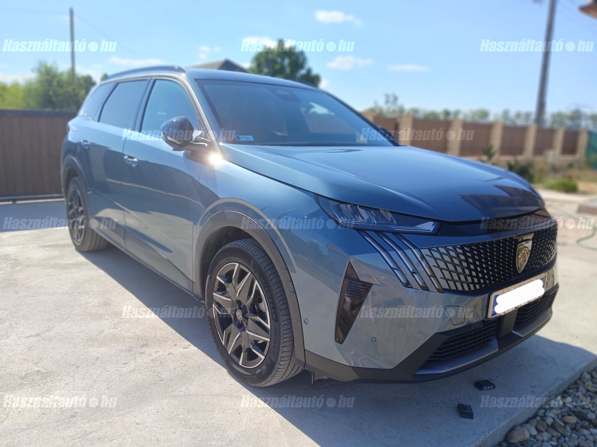 PEUGEOT 5008 2024/10 - 1