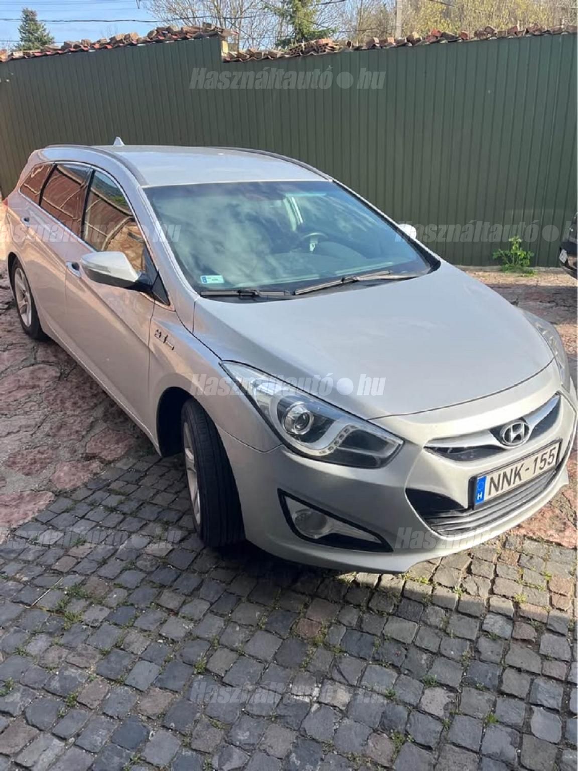 HYUNDAI I40 2011 - 1