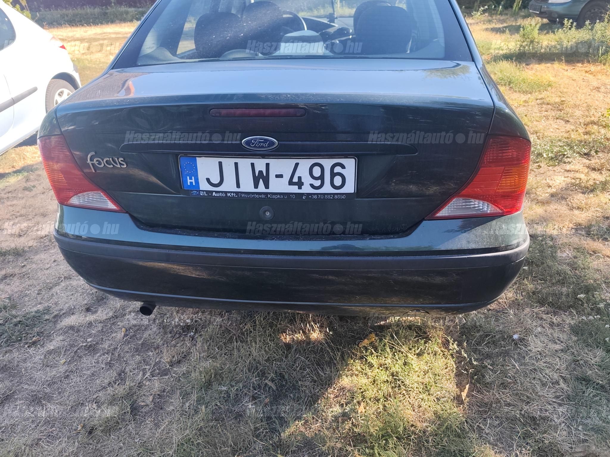 FORD FOCUS 2004/9 - 1
