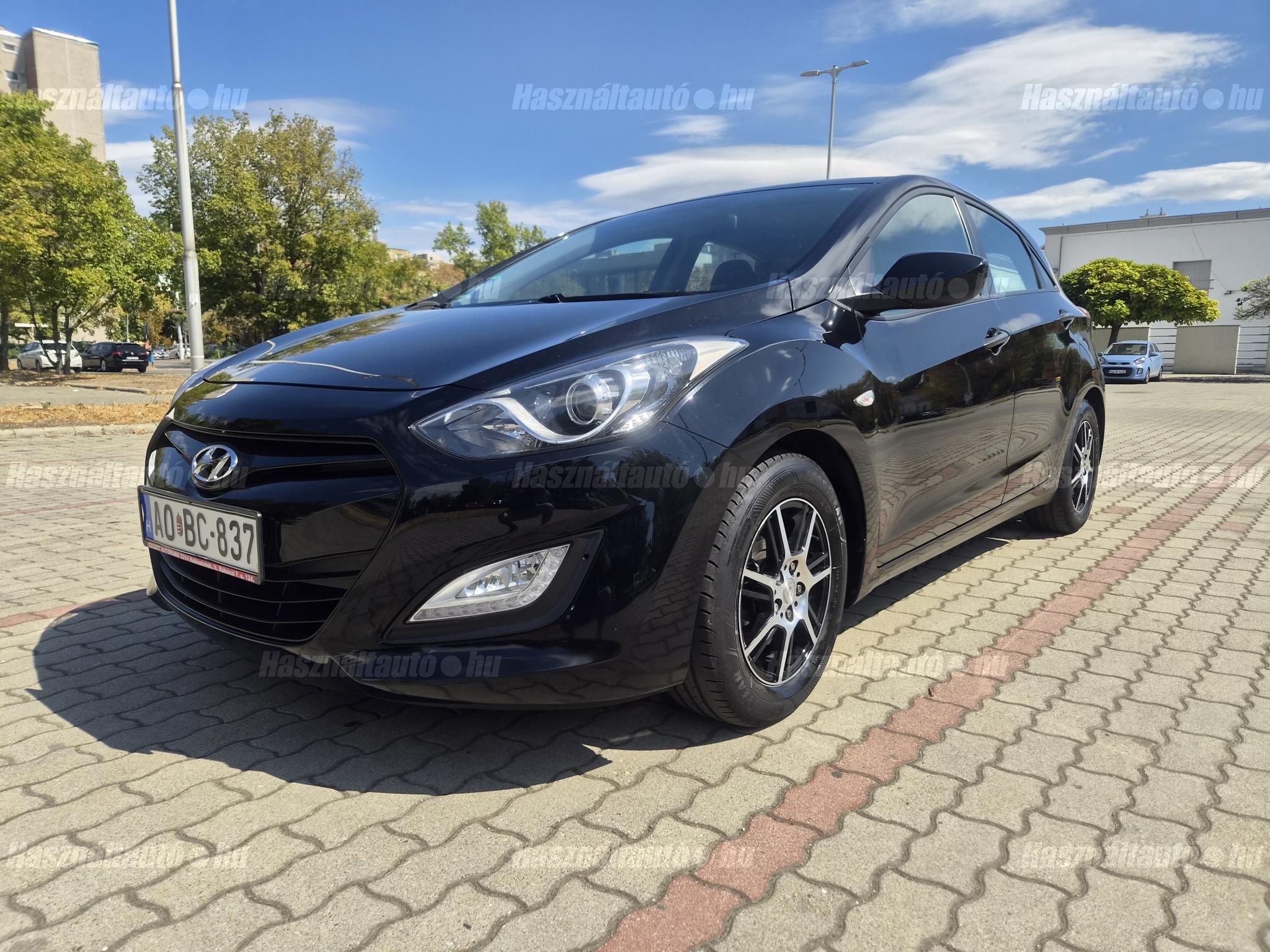 HYUNDAI I30 2014/2 - 1