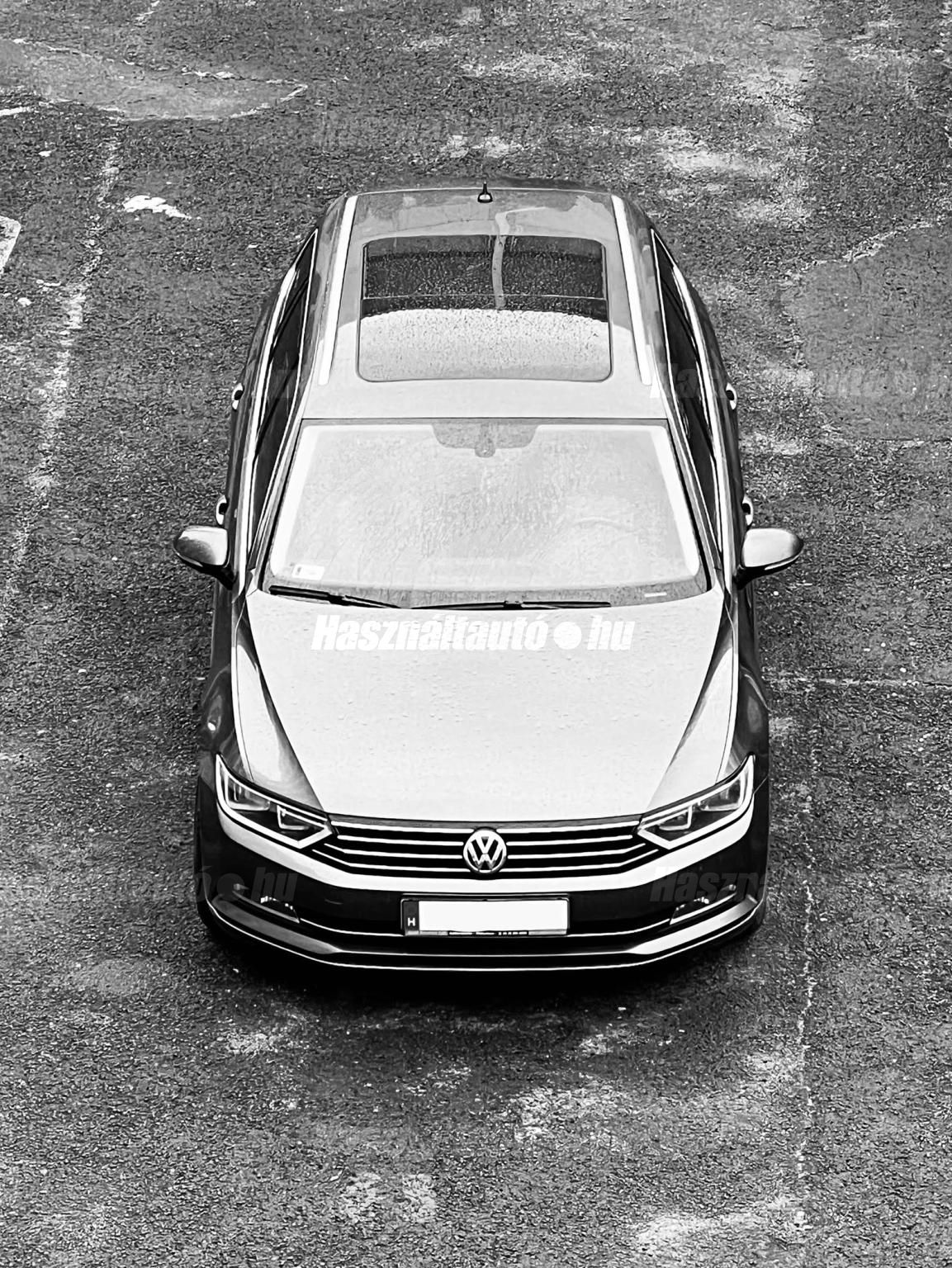 VOLKSWAGEN PASSAT VIII 2017/5 - 1