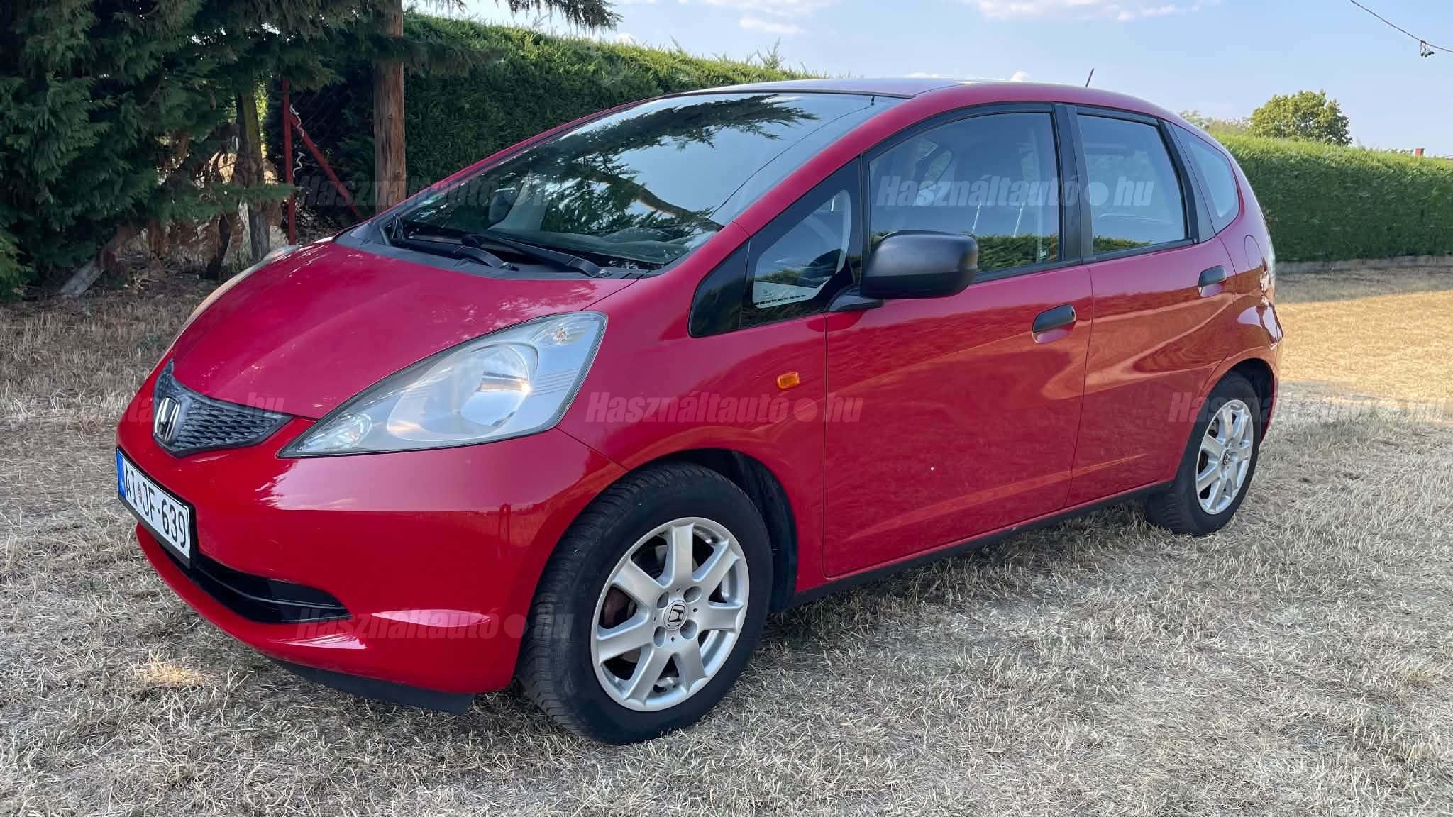 HONDA JAZZ 2010/8 - 1