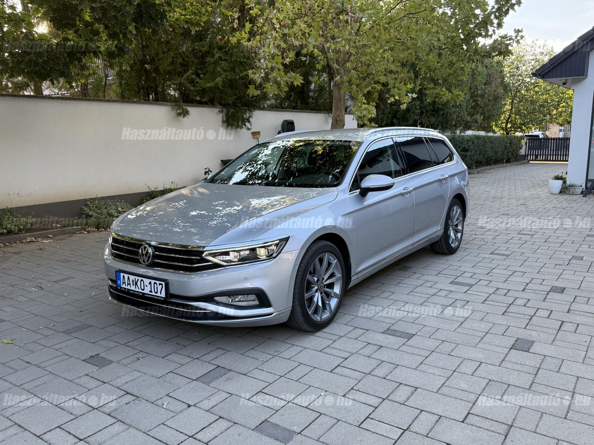 VOLKSWAGEN PASSAT VIII 2020/6 - 1