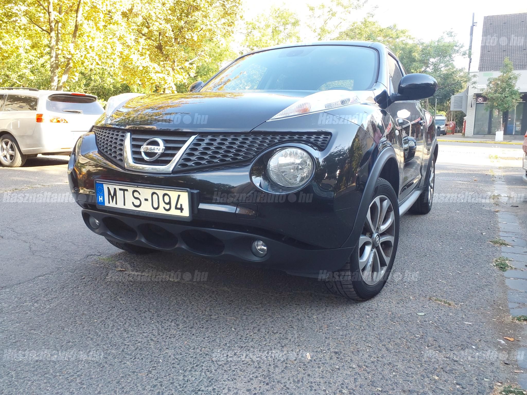 NISSAN JUKE 2014/5 - 1