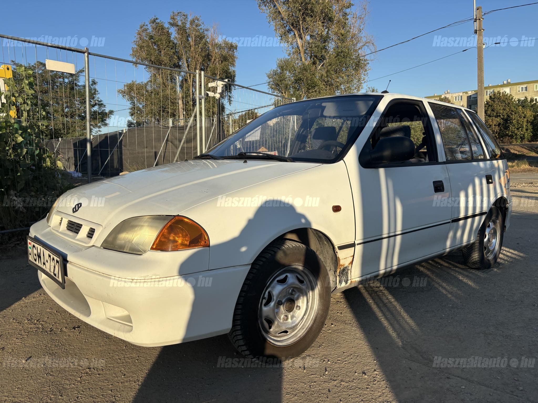 SUZUKI SWIFT 1999/7 - 1