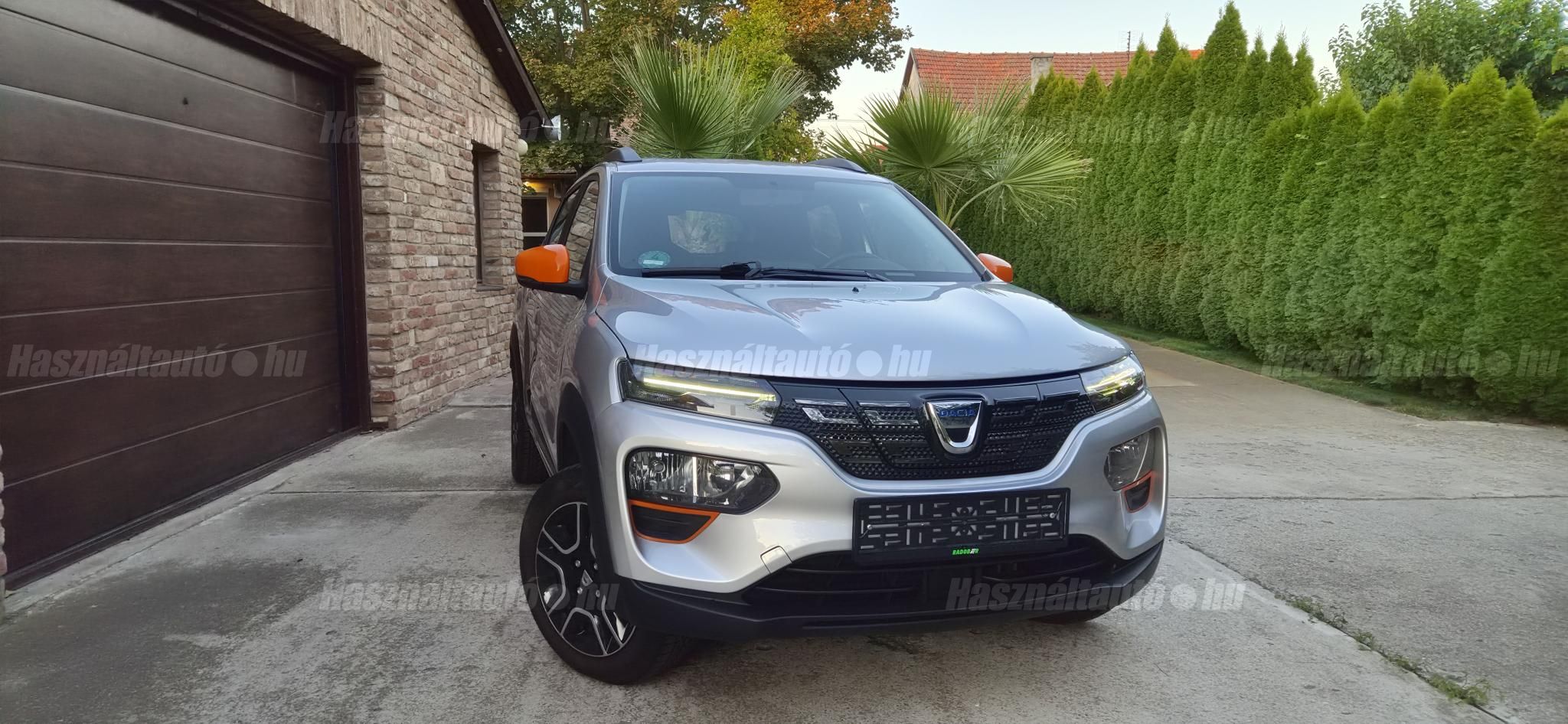 DACIA SPRING 2021/12 - 1