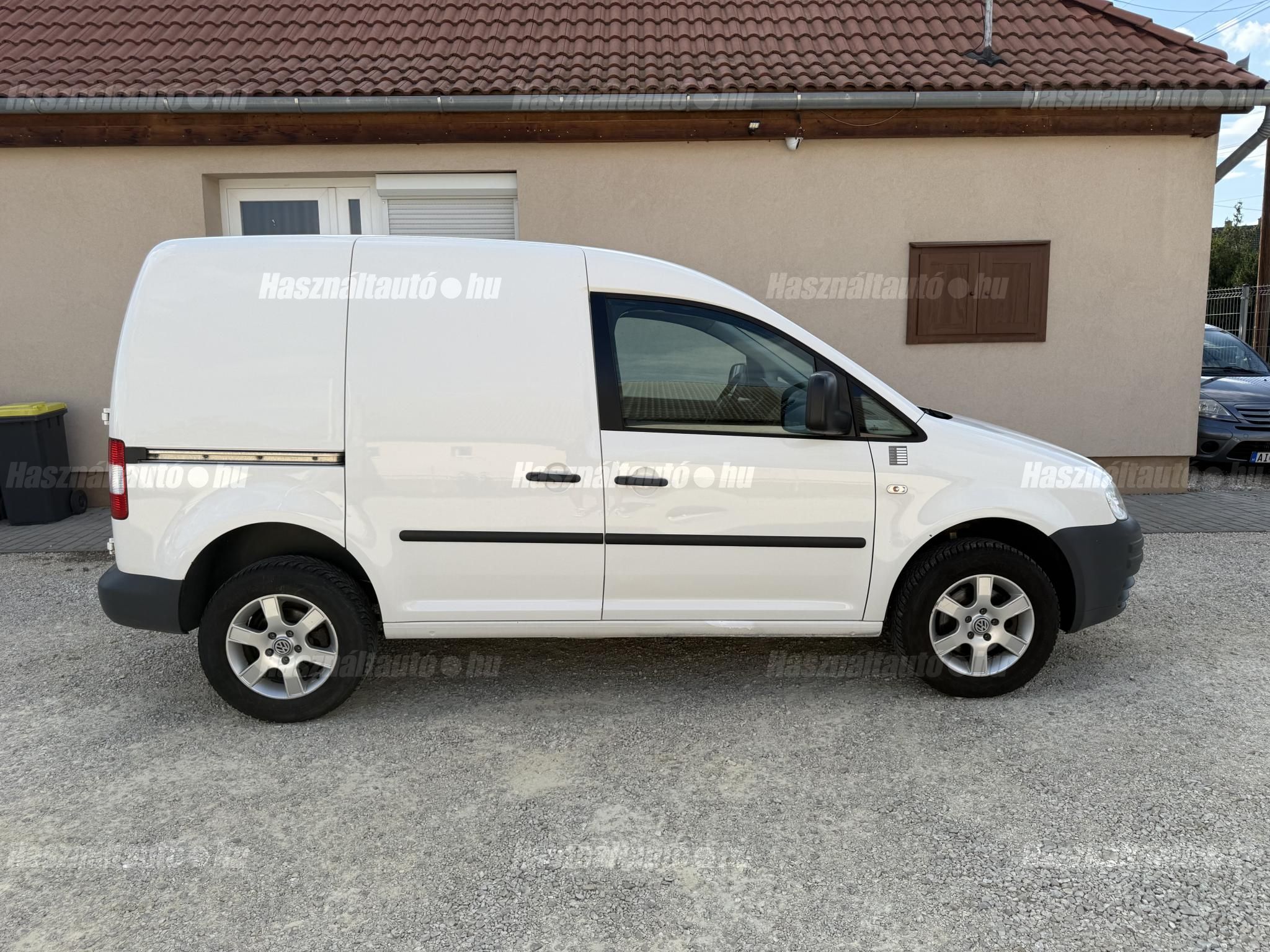VOLKSWAGEN CADDY 2010/10 - 1
