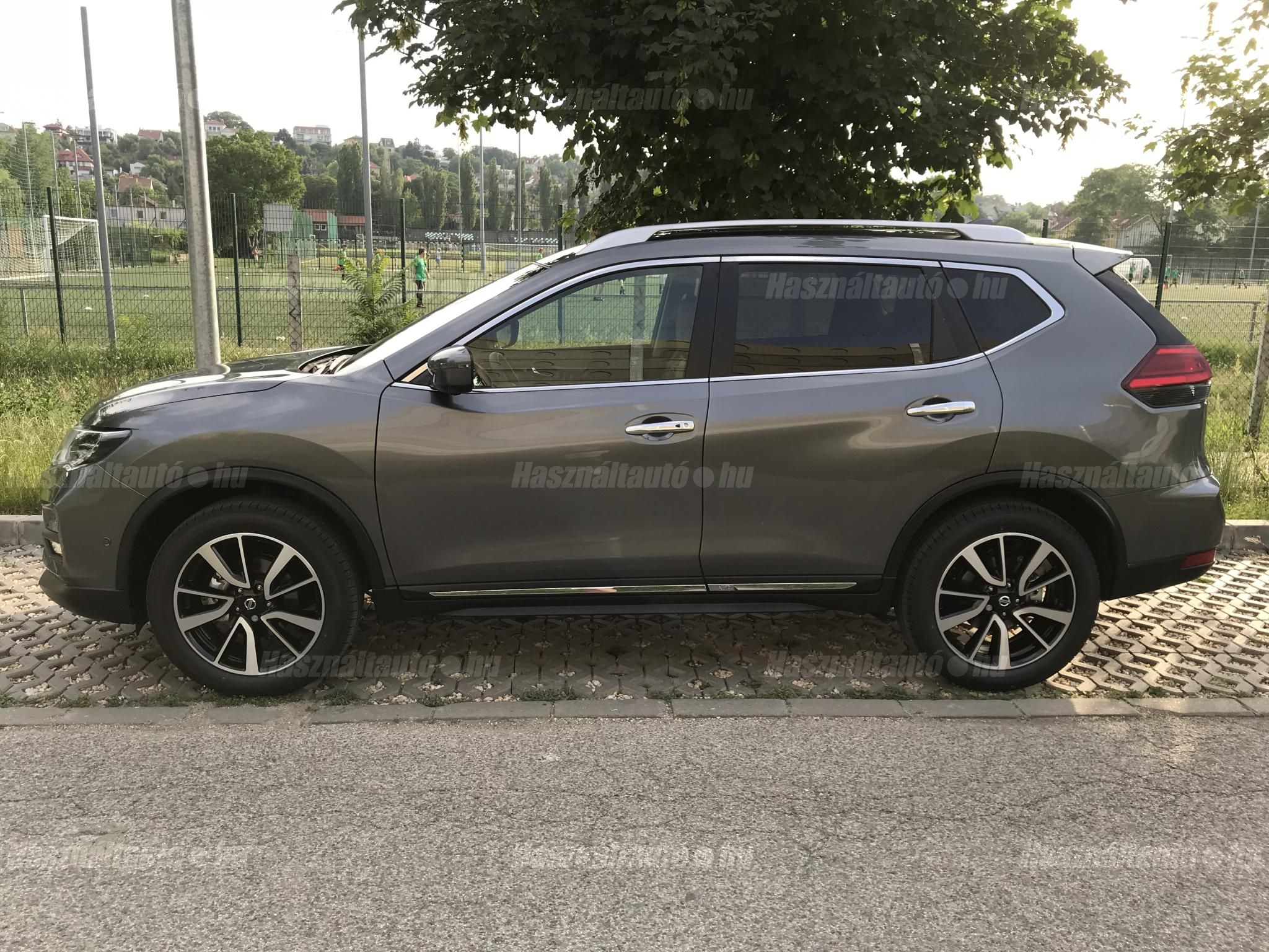 NISSAN X-TRAIL 2018/3 - 1