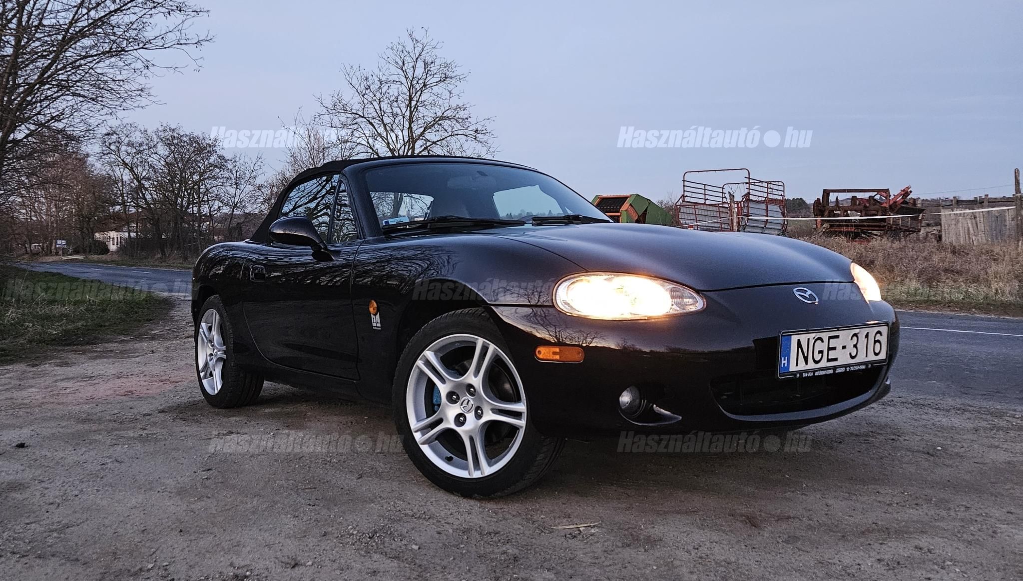 MAZDA MX-5 2004/12 - 1