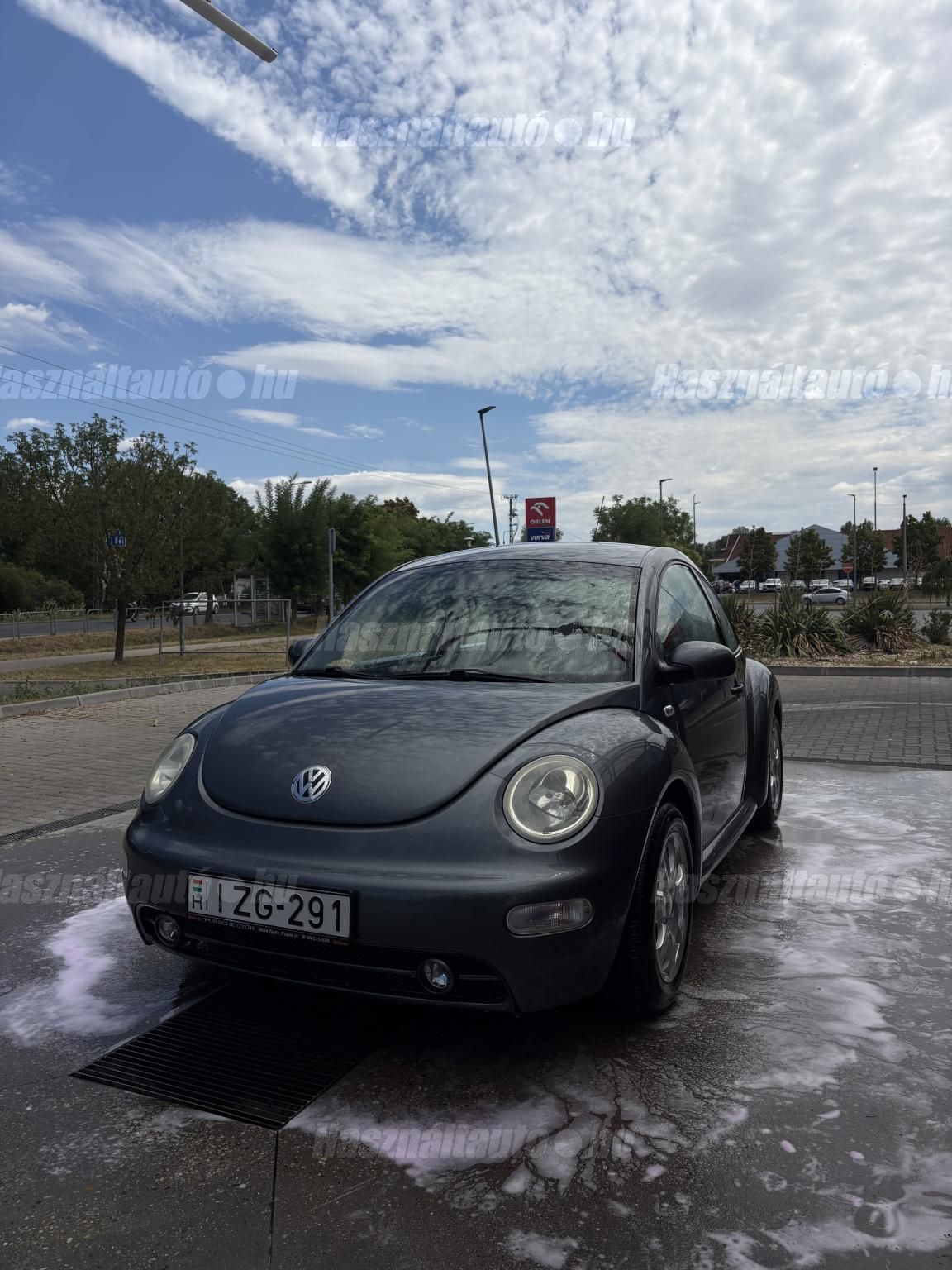 VOLKSWAGEN NEW BEETLE 2003 - 1
