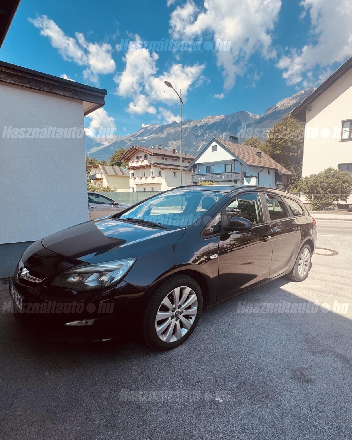 OPEL ASTRA J 2013/4 - 1