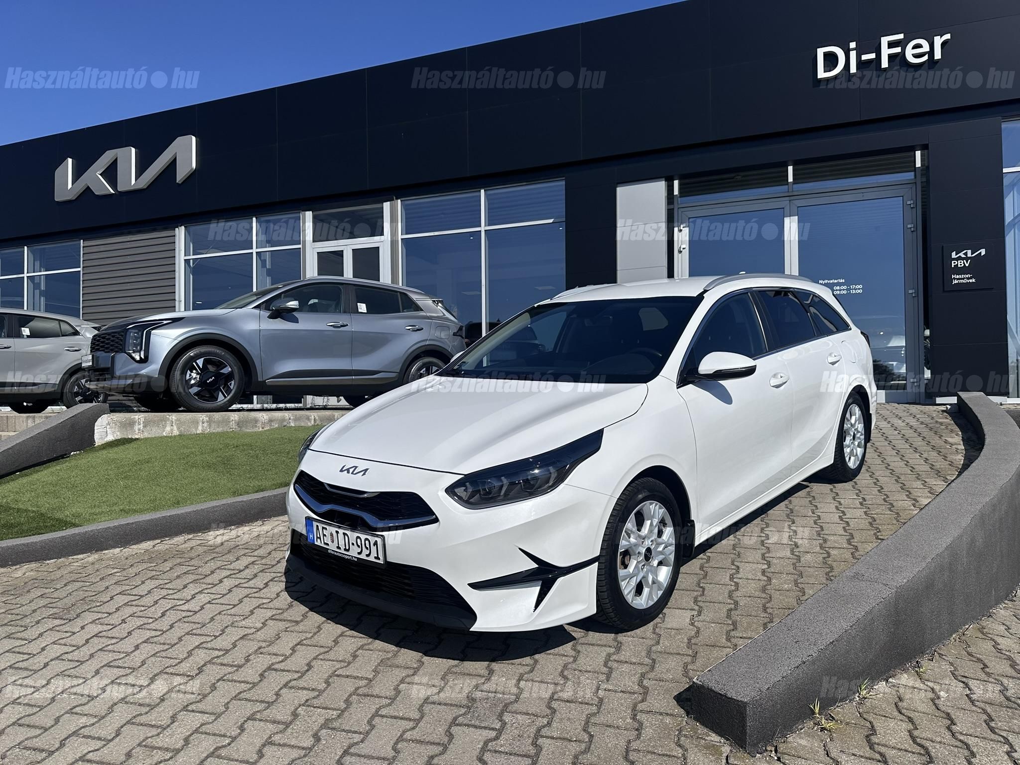 KIA CEE'D 2023/12 - 1