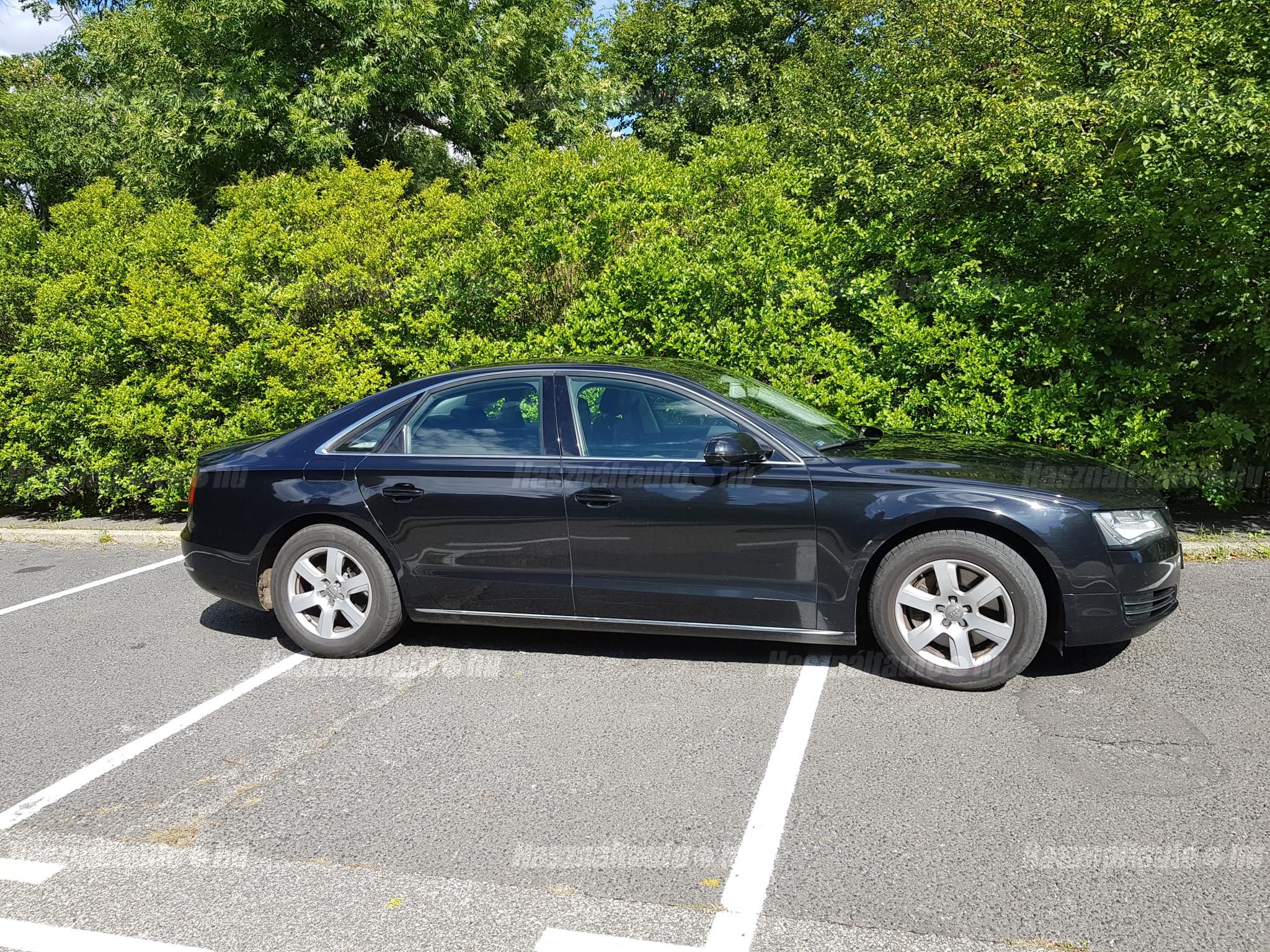 AUDI A8 2011/1 - 1