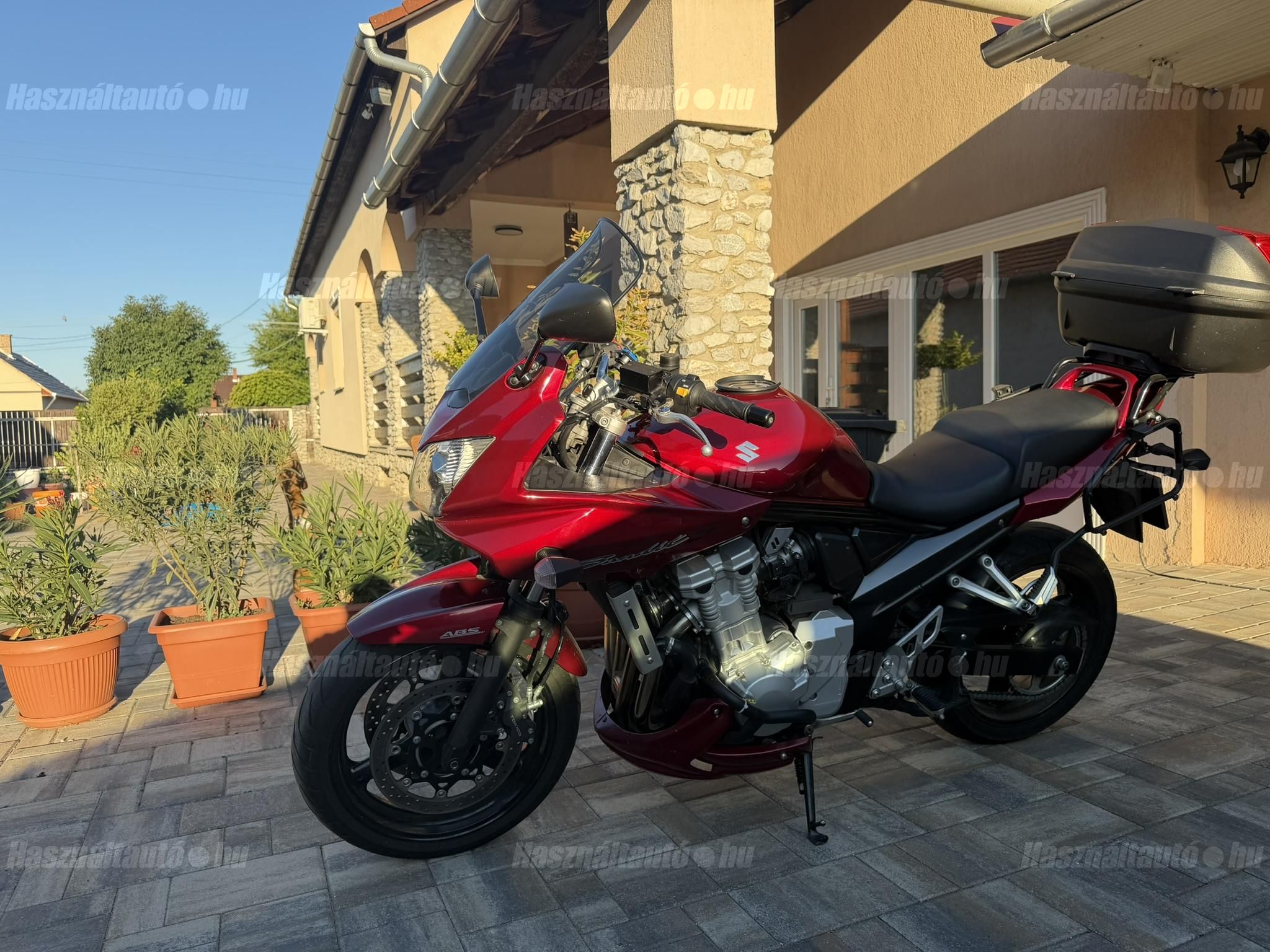 SUZUKI GSF 650 S 2008 - 1