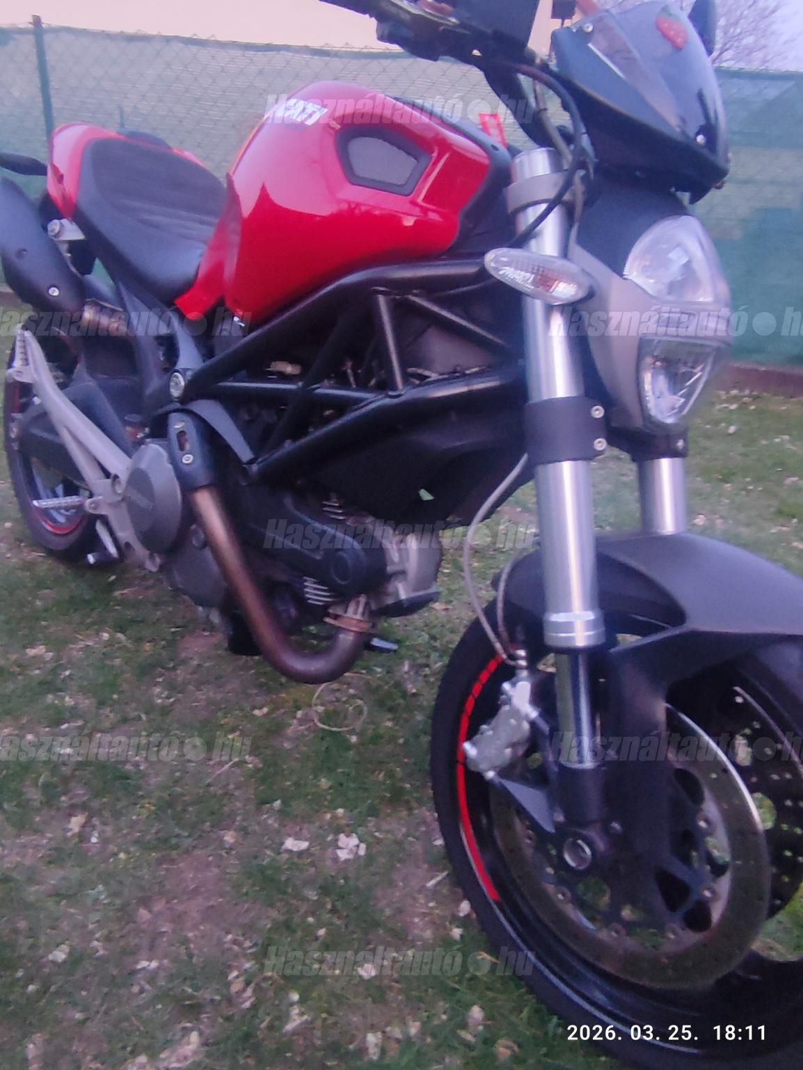 DUCATI MONSTER 696 2010/5 - 1