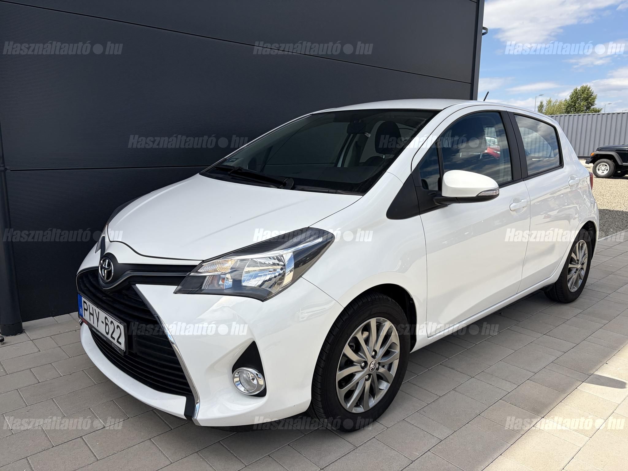 TOYOTA YARIS 2017/8 - 1