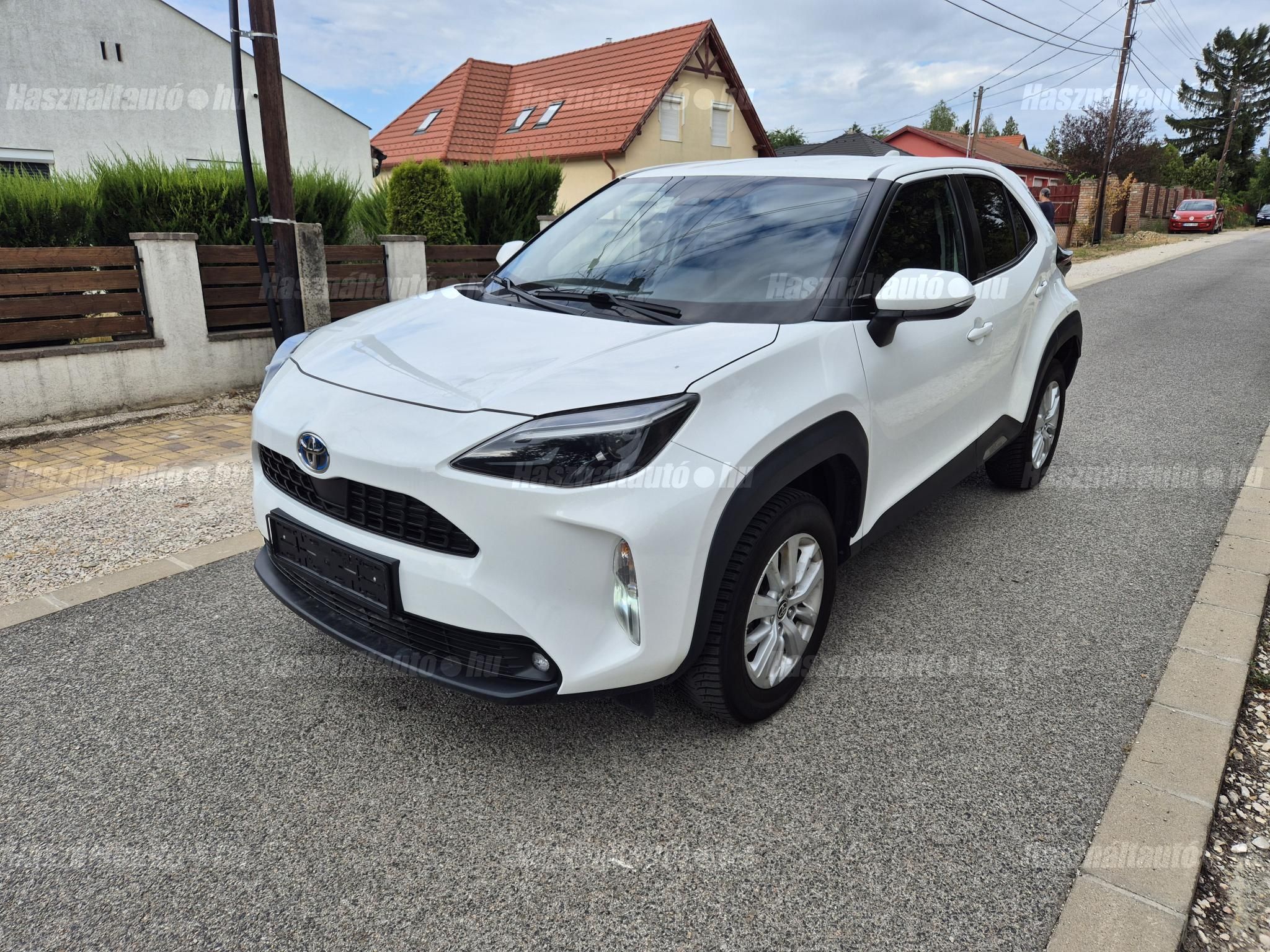 TOYOTA YARIS CROSS 2023/2 - 1