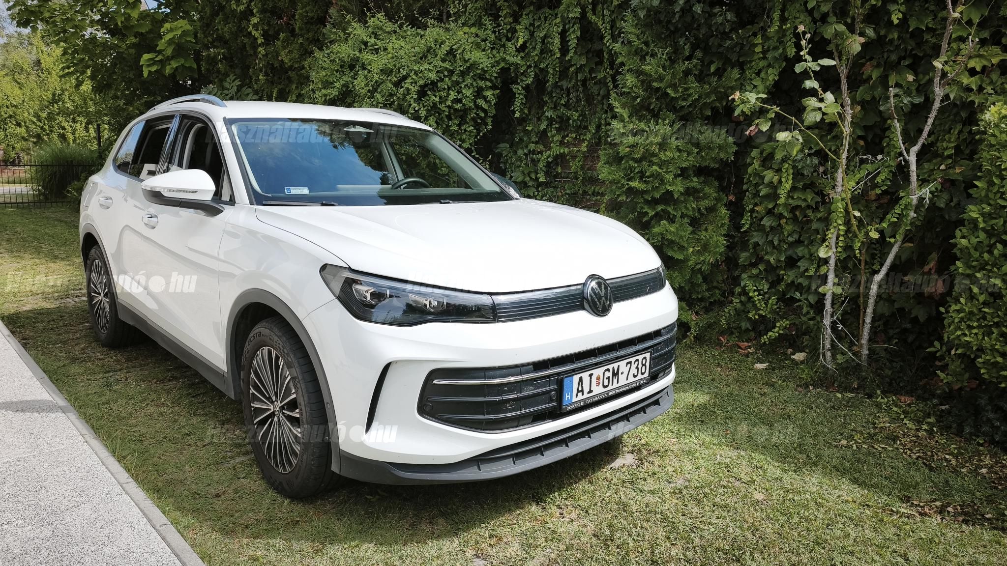 VOLKSWAGEN TIGUAN 2024/10 - 1