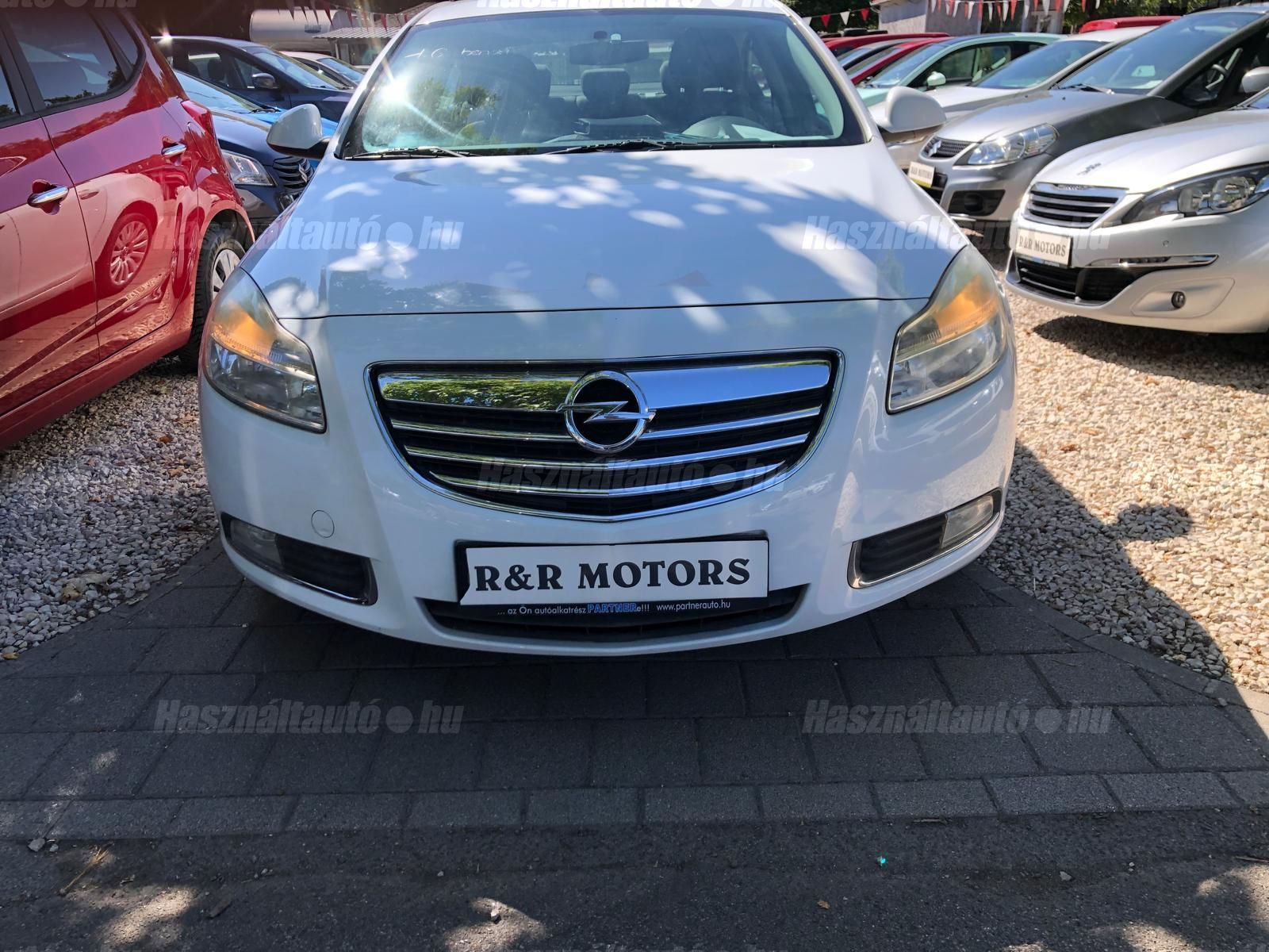OPEL INSIGNIA 2010/3 - 1