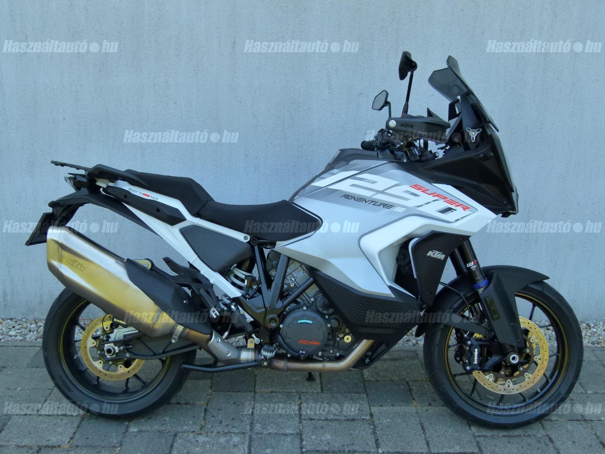 KTM 1290 SUPER ADVENTURE S 2024/12 - 1