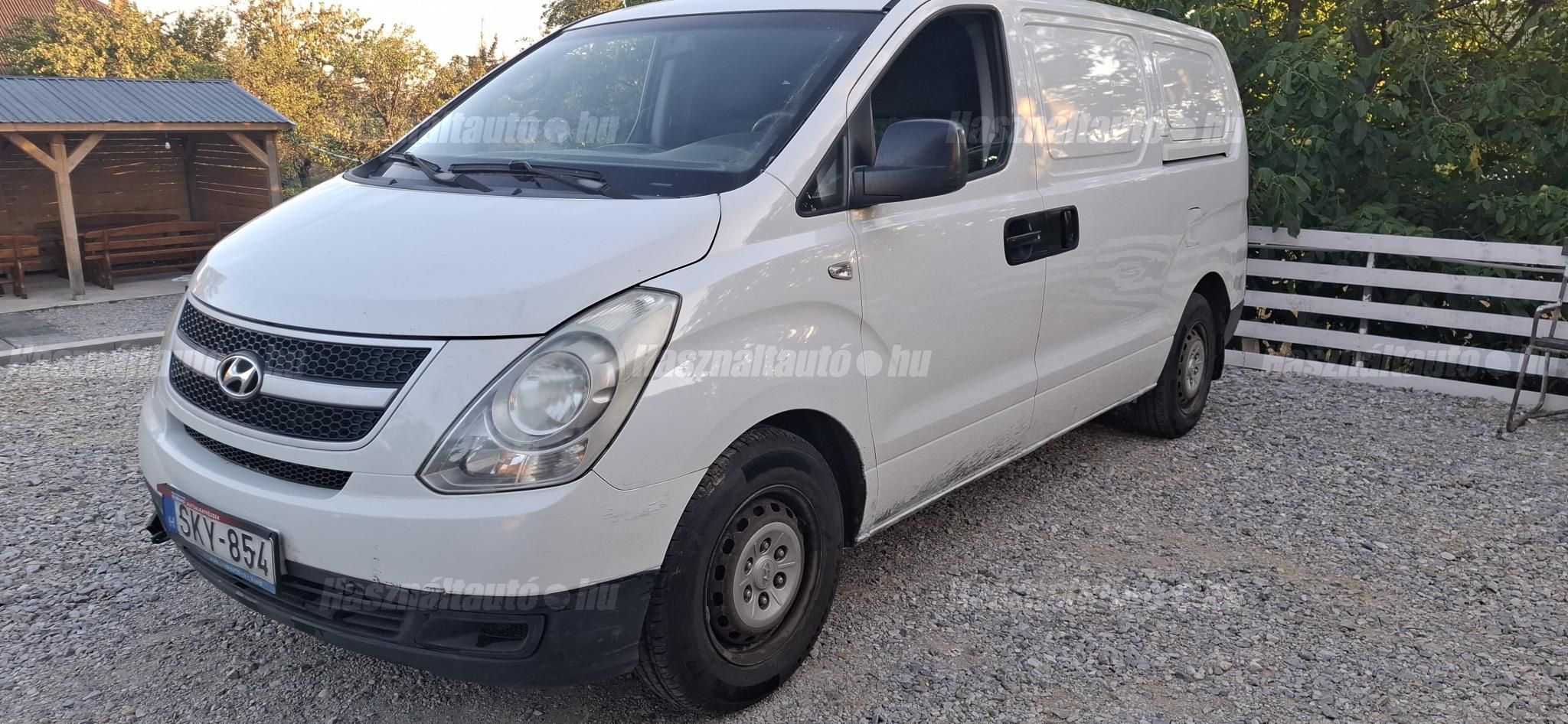 HYUNDAI H-1 2008/11 - 1