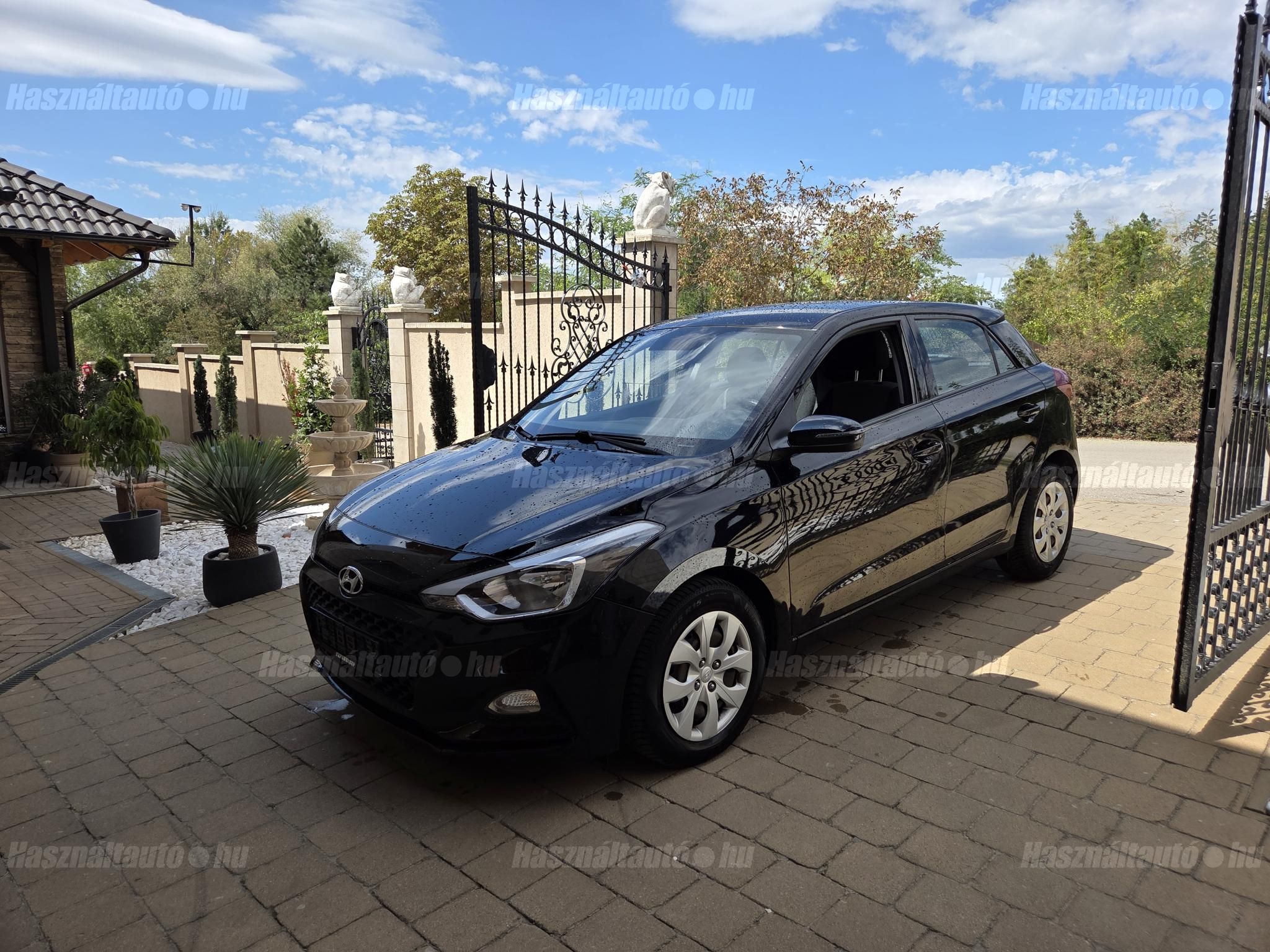 HYUNDAI I20 2018/12 - 1