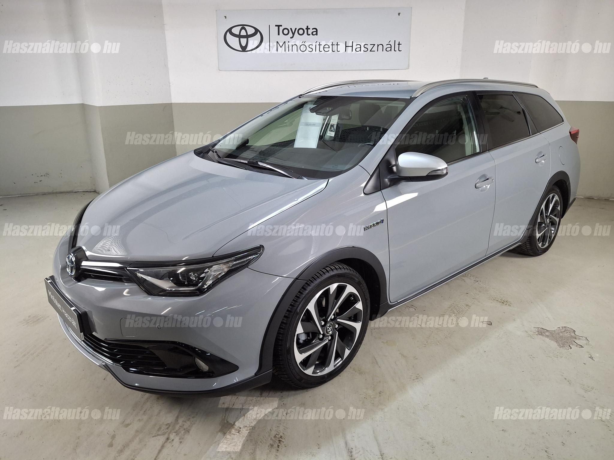 TOYOTA AURIS 2019/3 - 1
