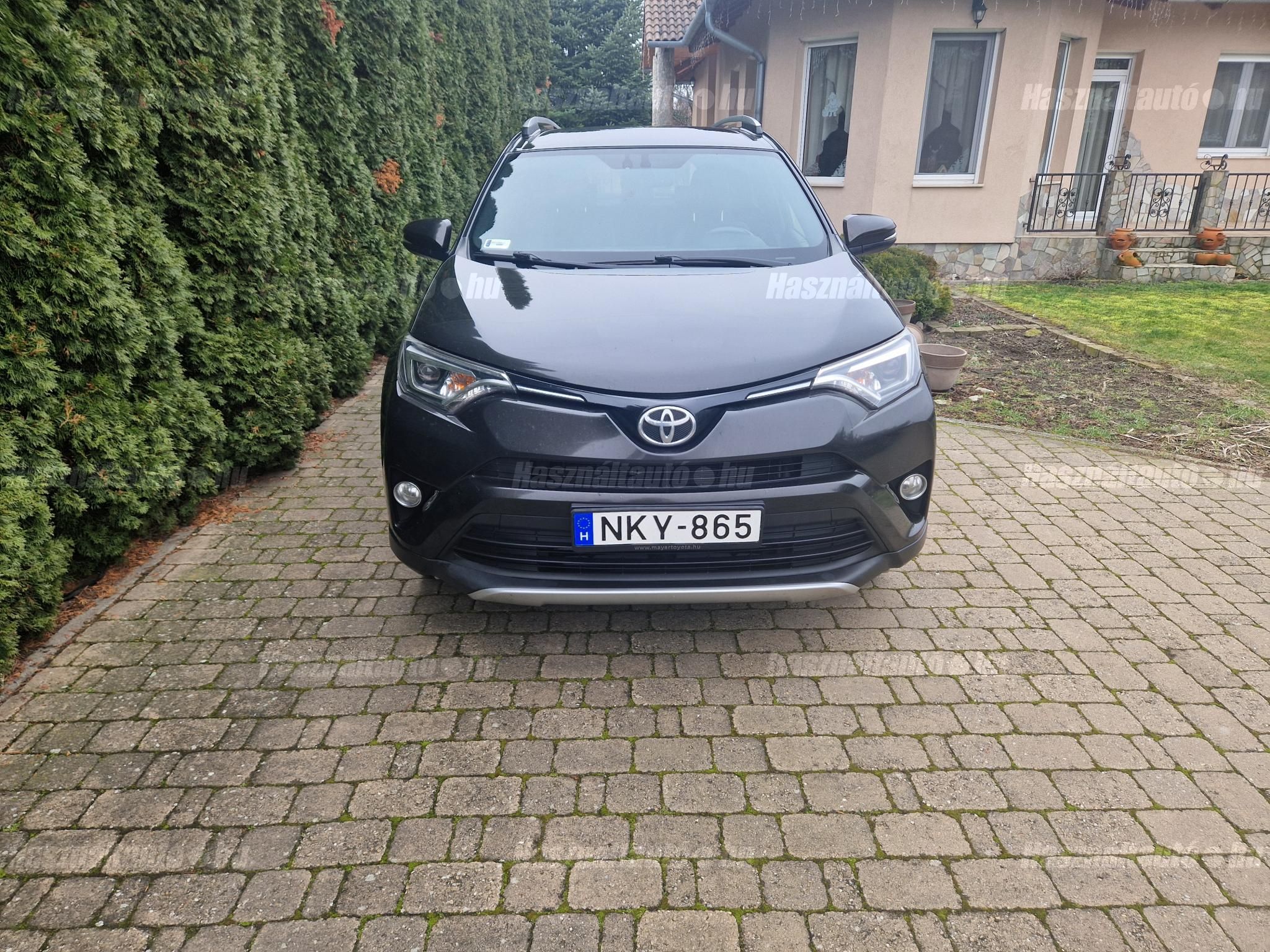 TOYOTA RAV 4 2015 - 1