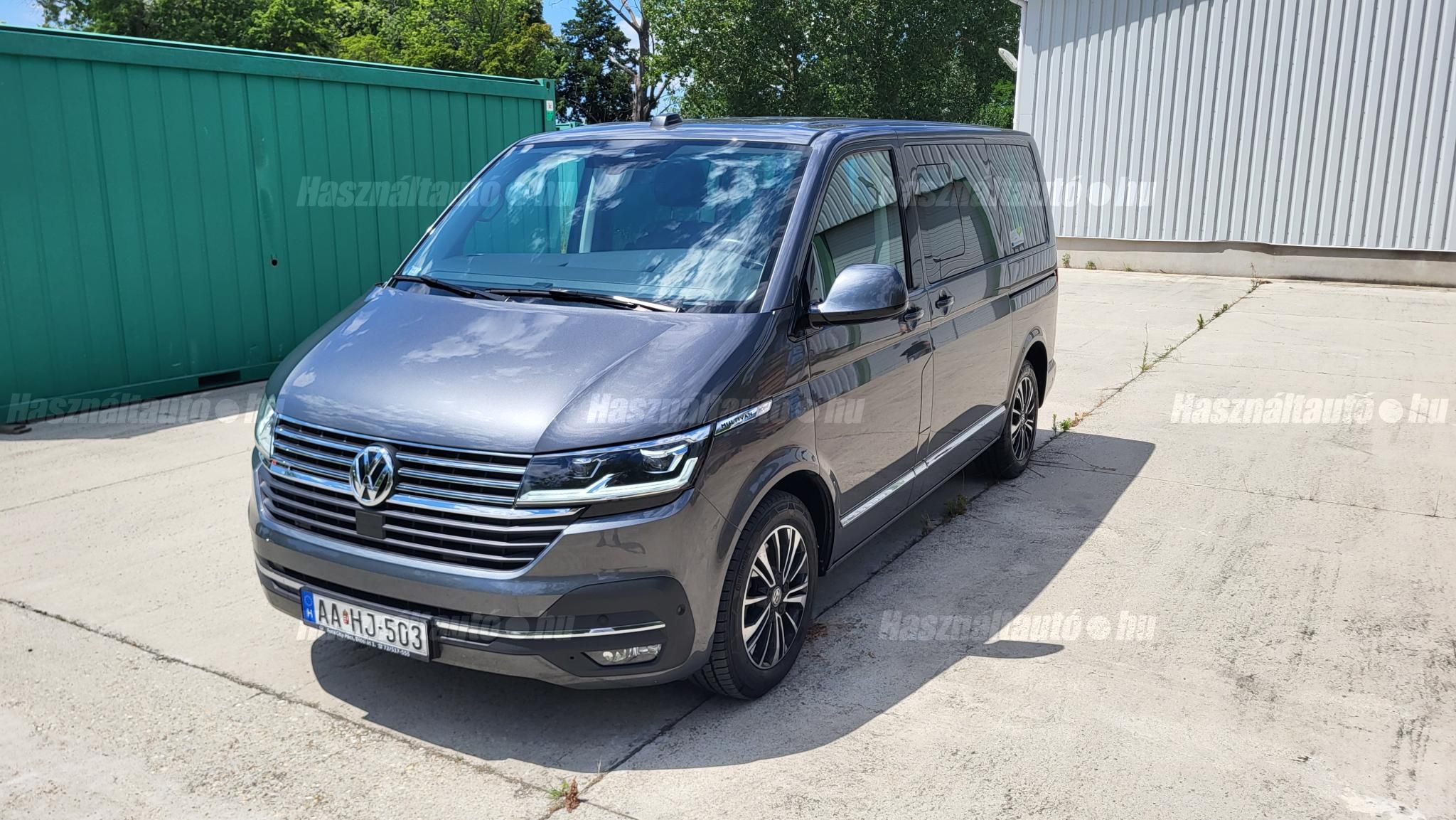 VOLKSWAGEN MULTIVAN 2023/1 - 1