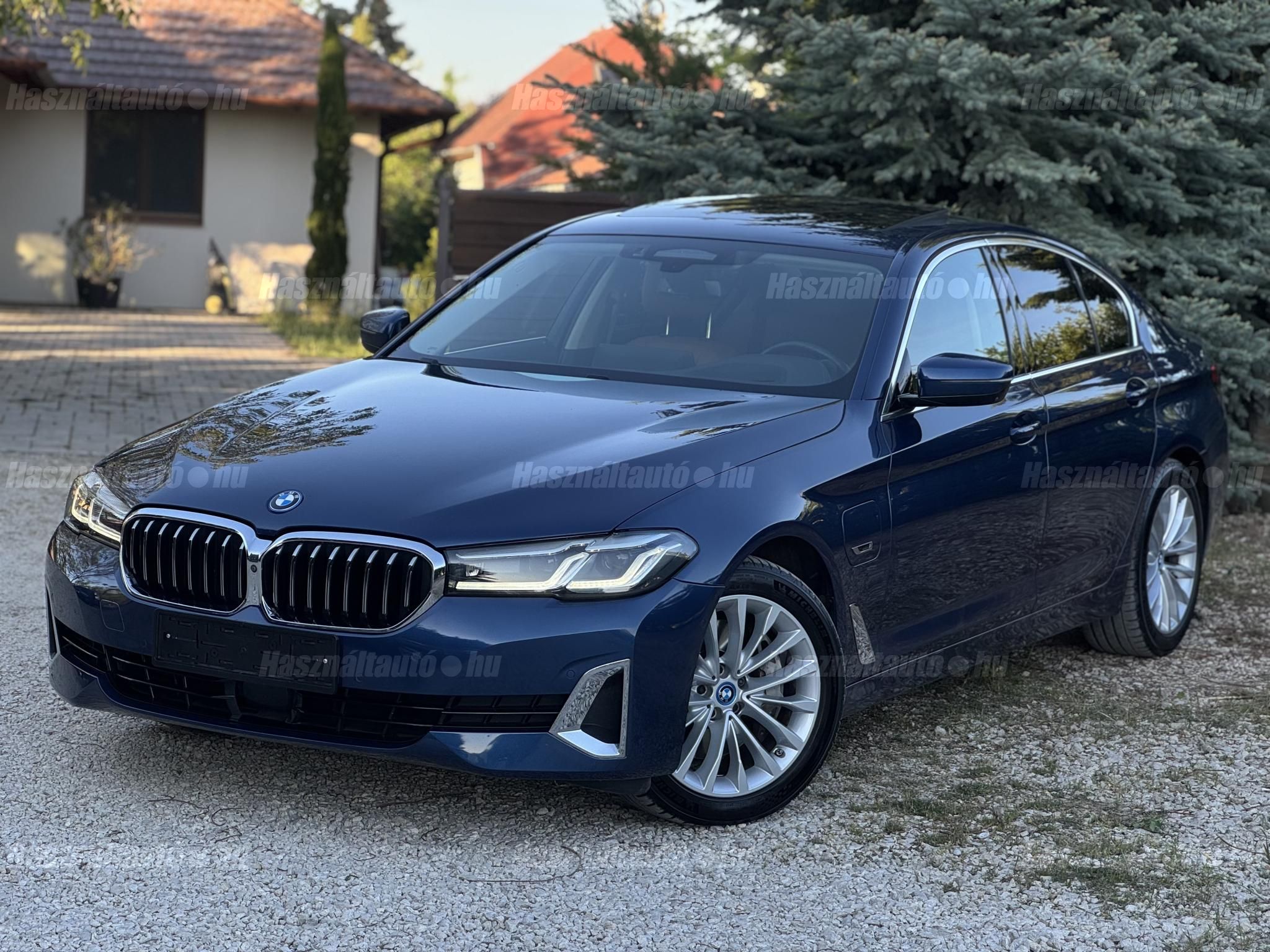 BMW 545 2022/6 - 1