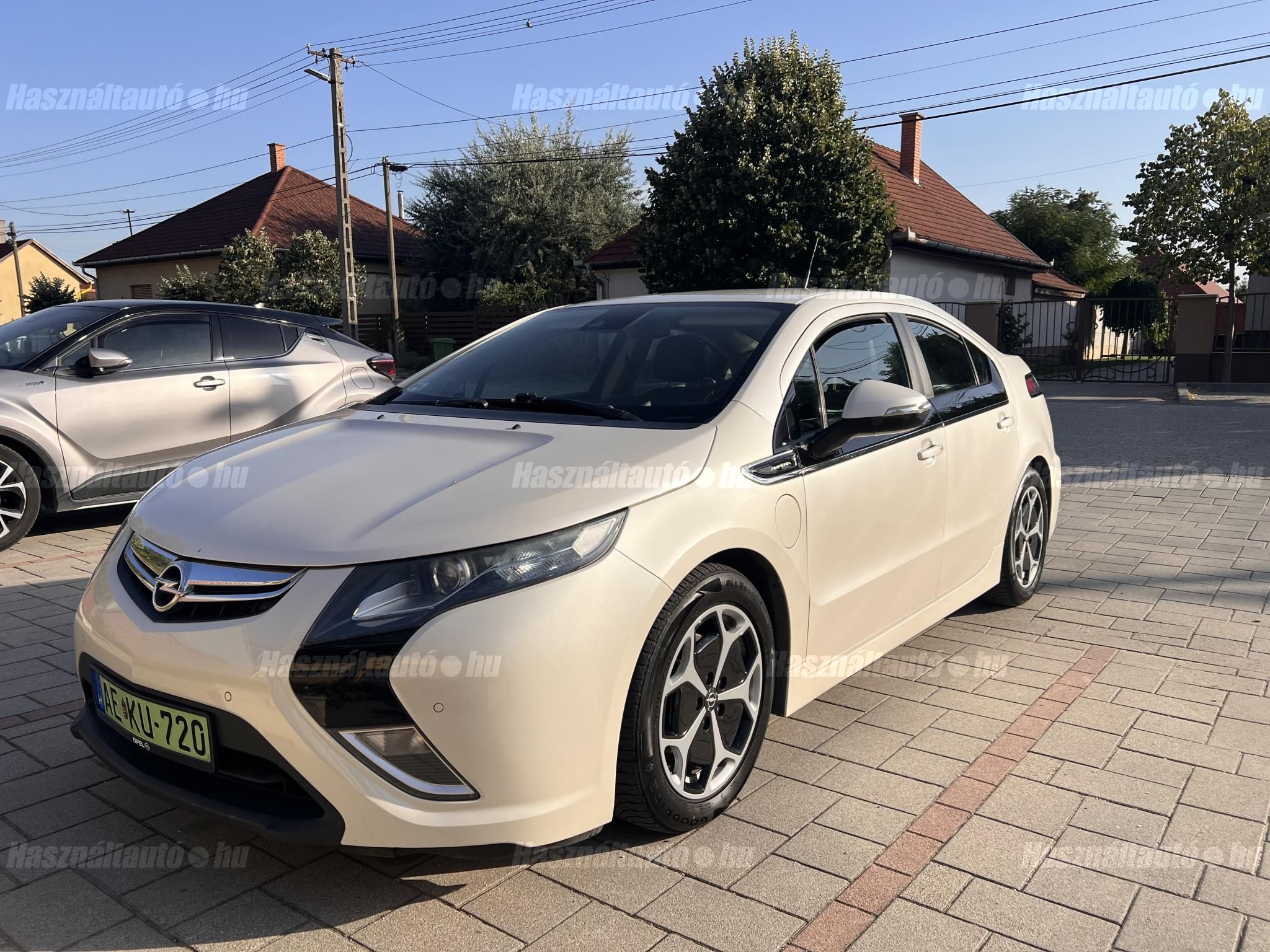 OPEL AMPERA 2013/11 - 1
