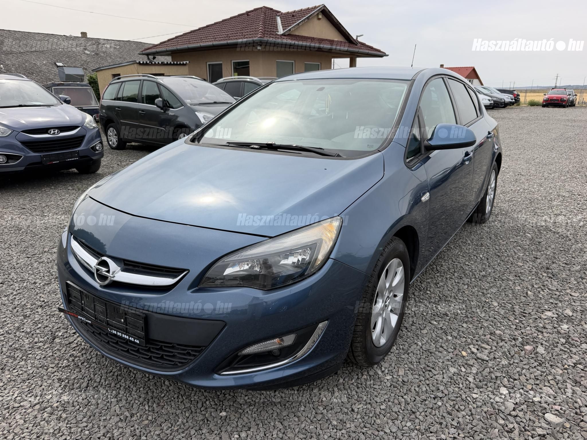 OPEL ASTRA 2013/11 - 1