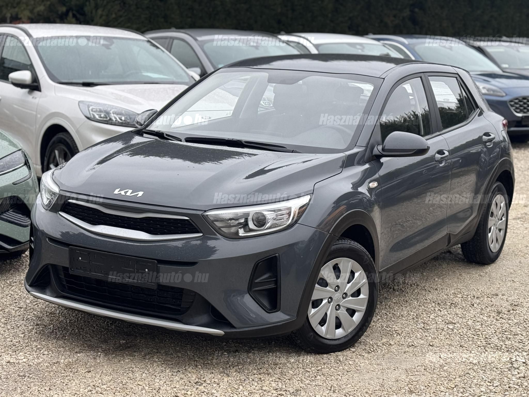 KIA STONIC 2022/8 - 1
