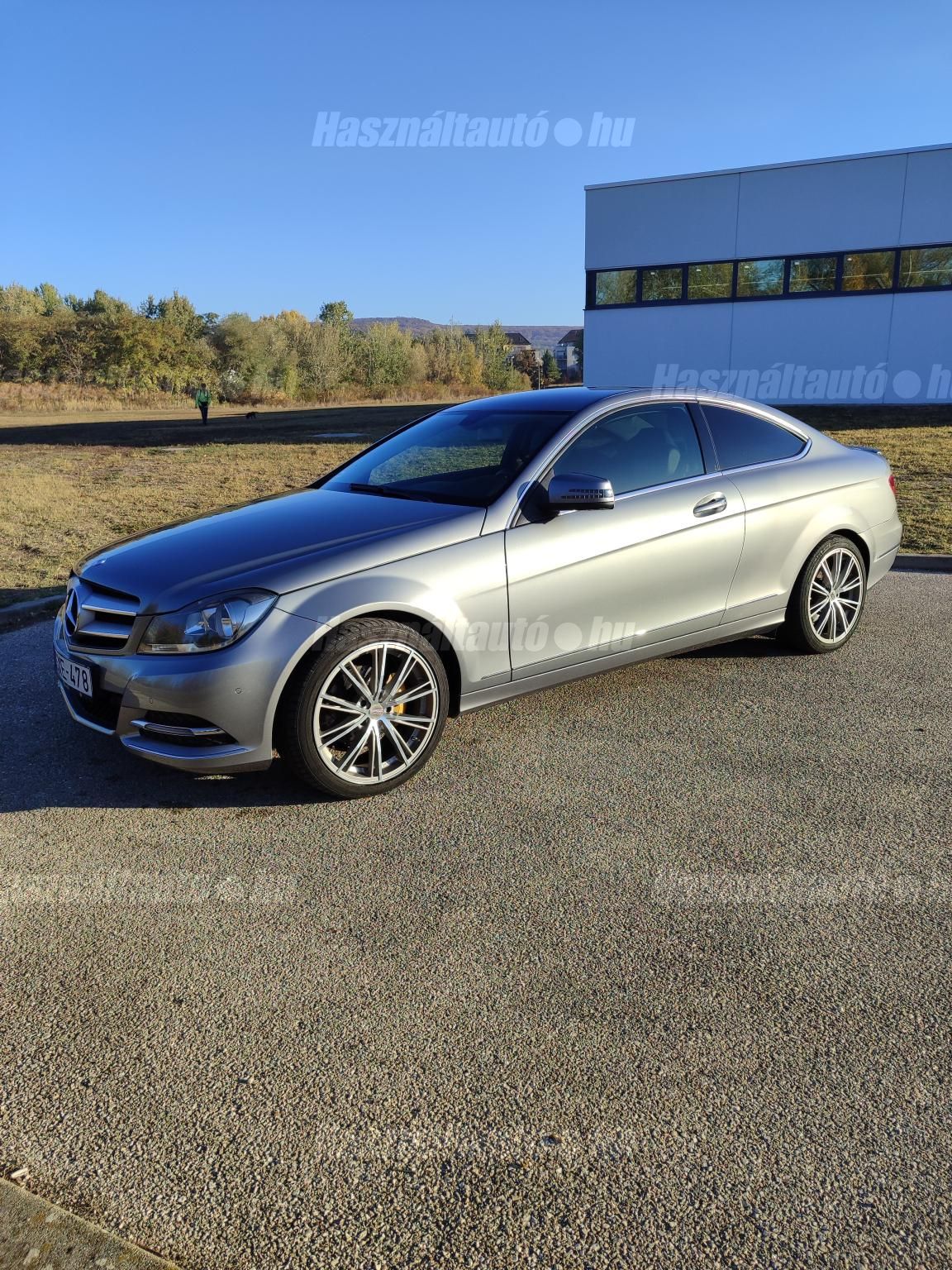 MERCEDES-BENZ C 180 2013/5 - 1