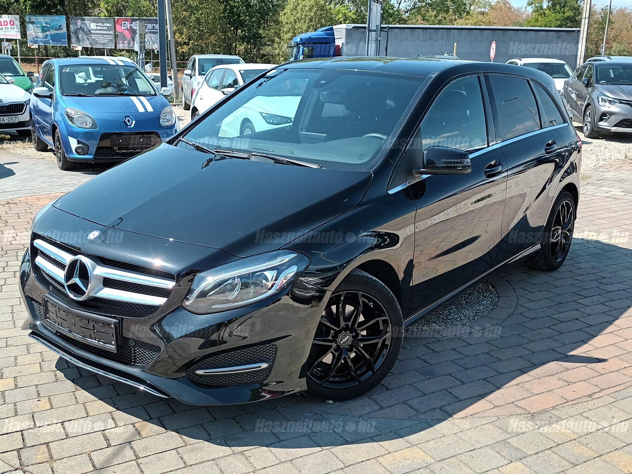 MERCEDES-BENZ B 180 2016/5 - 1