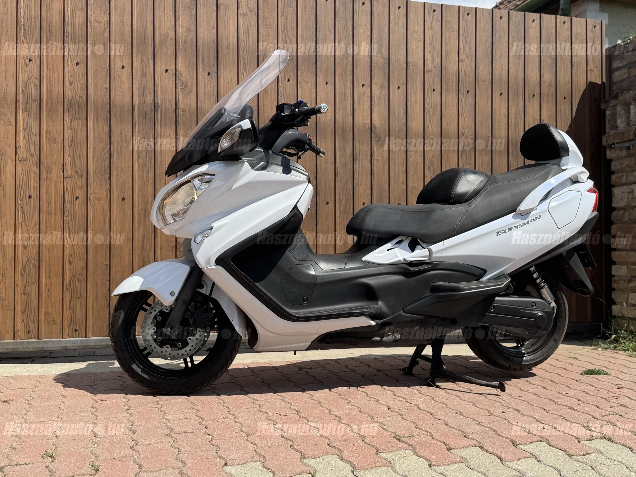 SUZUKI AN 650 BURGMAN 2017/8 - 1
