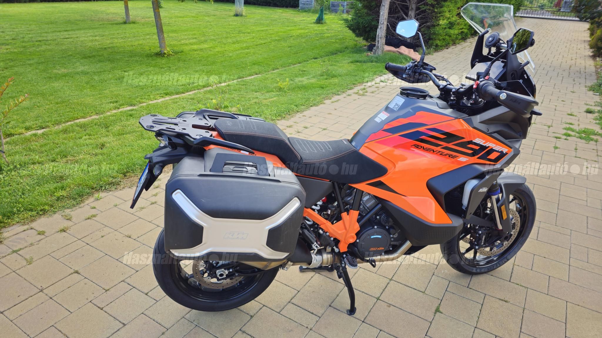KTM 1290 SUPER ADVENTURE S 2024 - 1