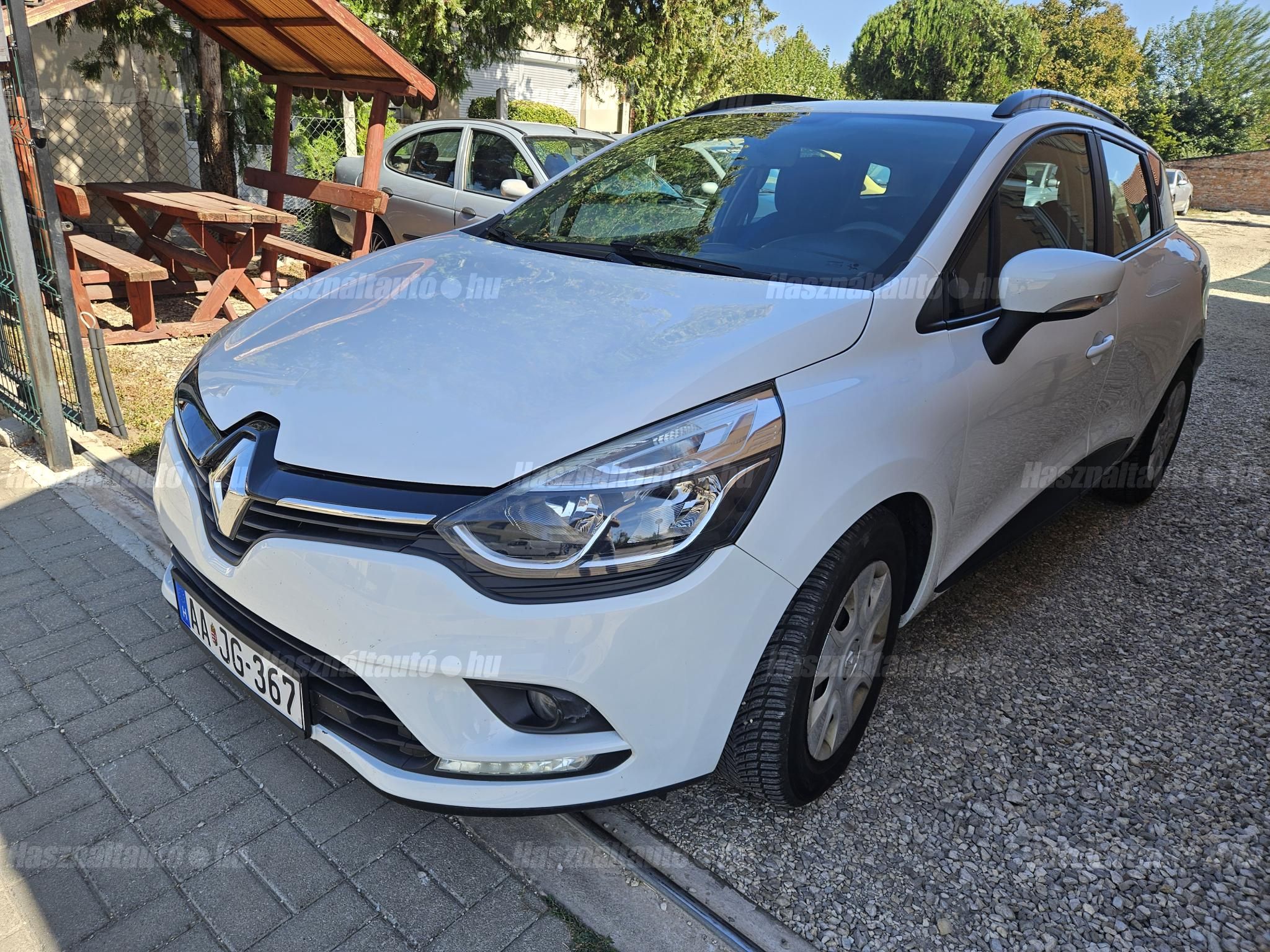 RENAULT CLIO 2017/3 - 1
