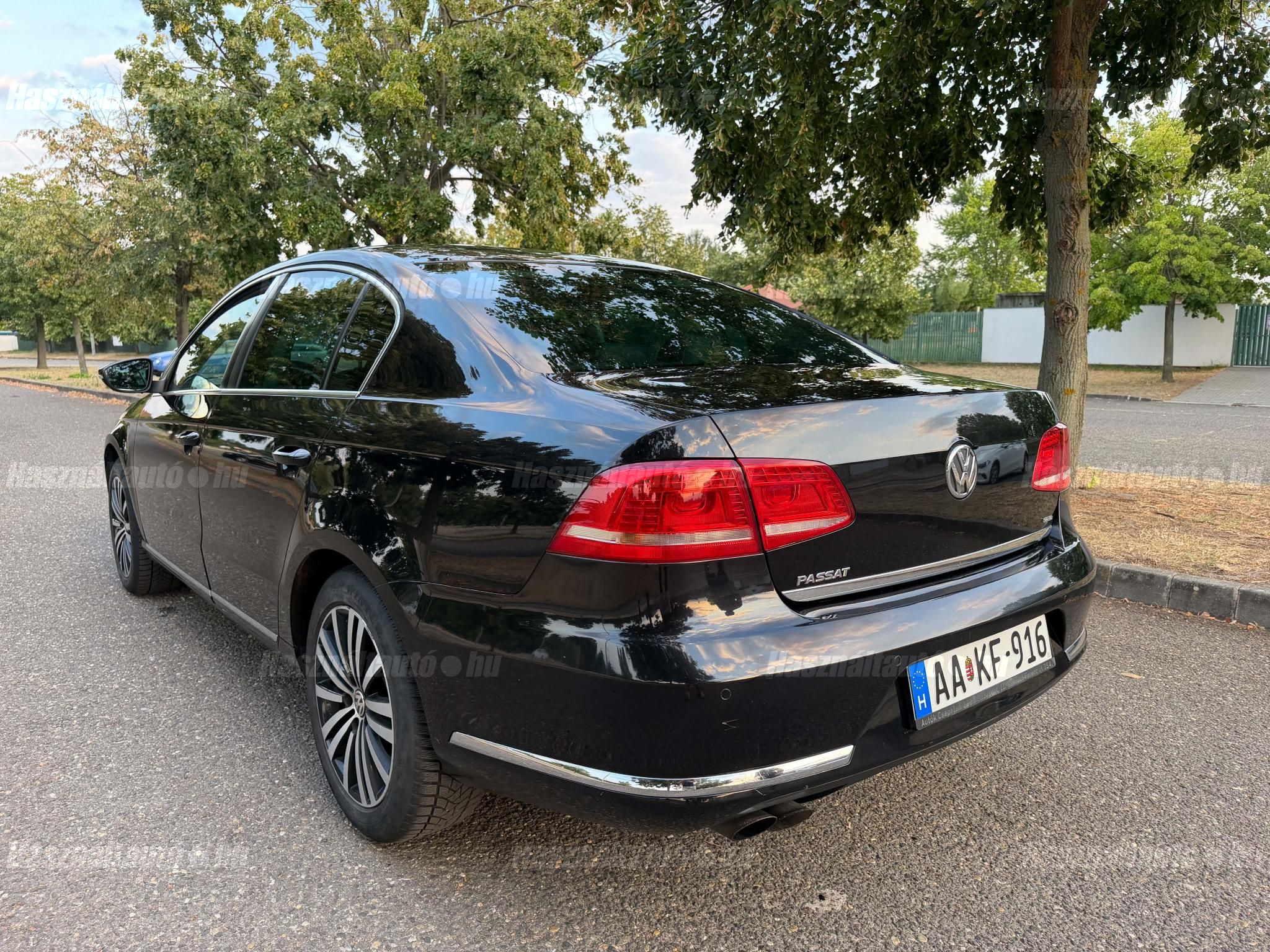 VOLKSWAGEN PASSAT VII 2011/11 - 1