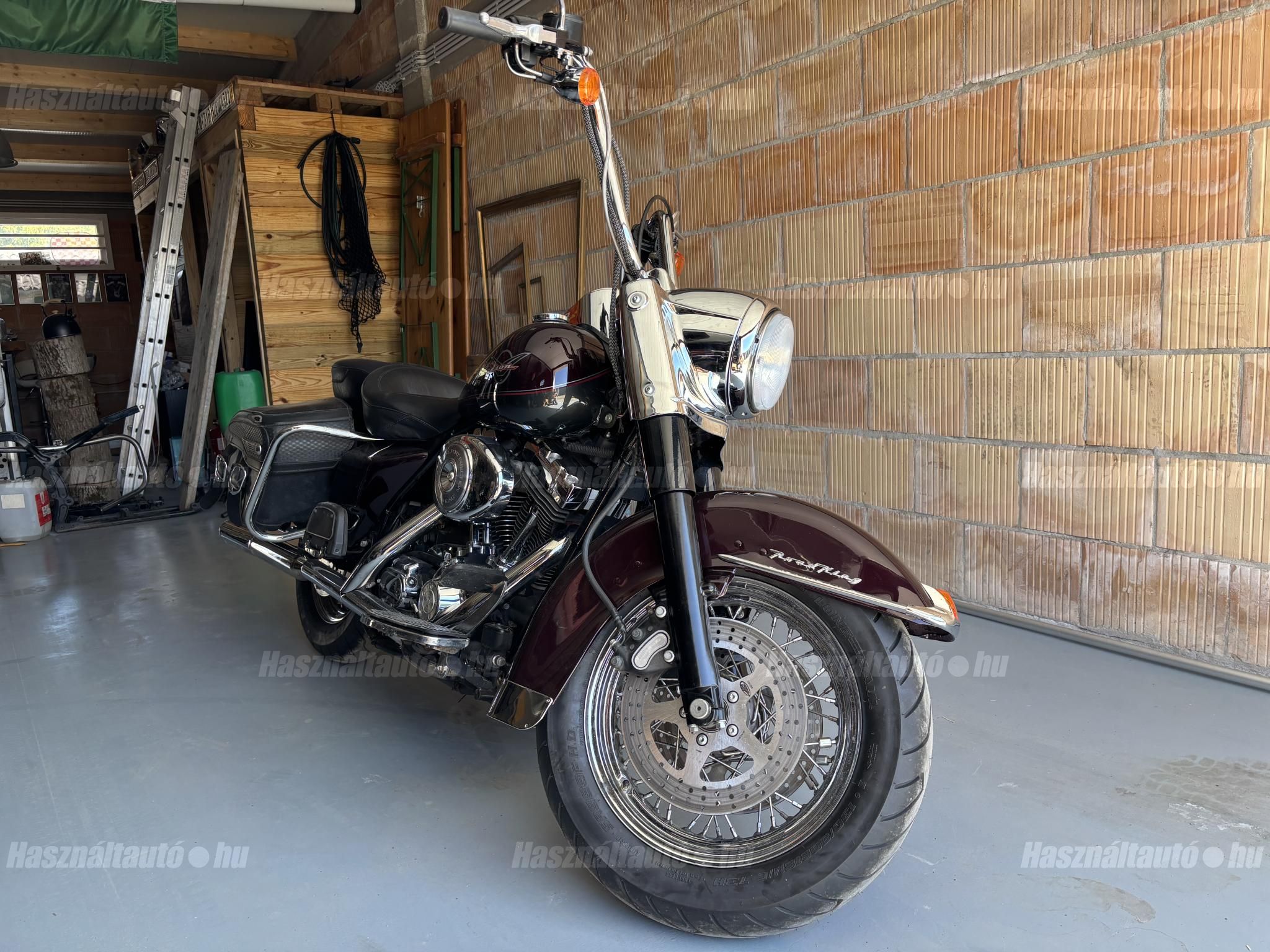 HARLEY-DAVIDSON ROAD KING CLASSIC 2005/8 - 1