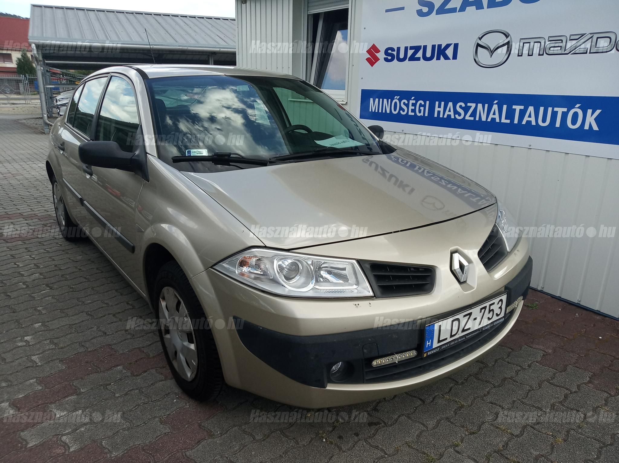 RENAULT MEGANE 2008/3 - 1
