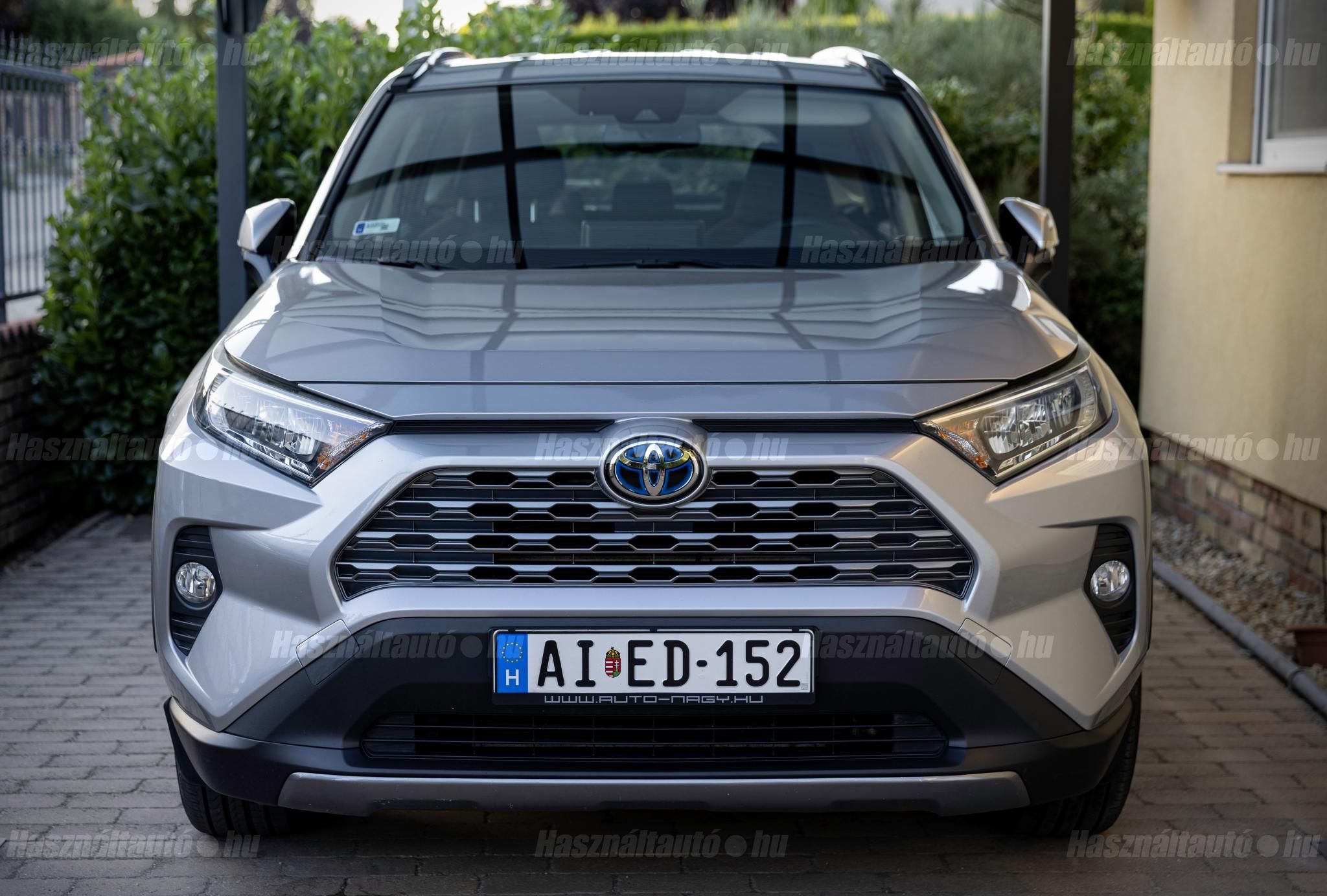TOYOTA RAV 4 2019 - 1