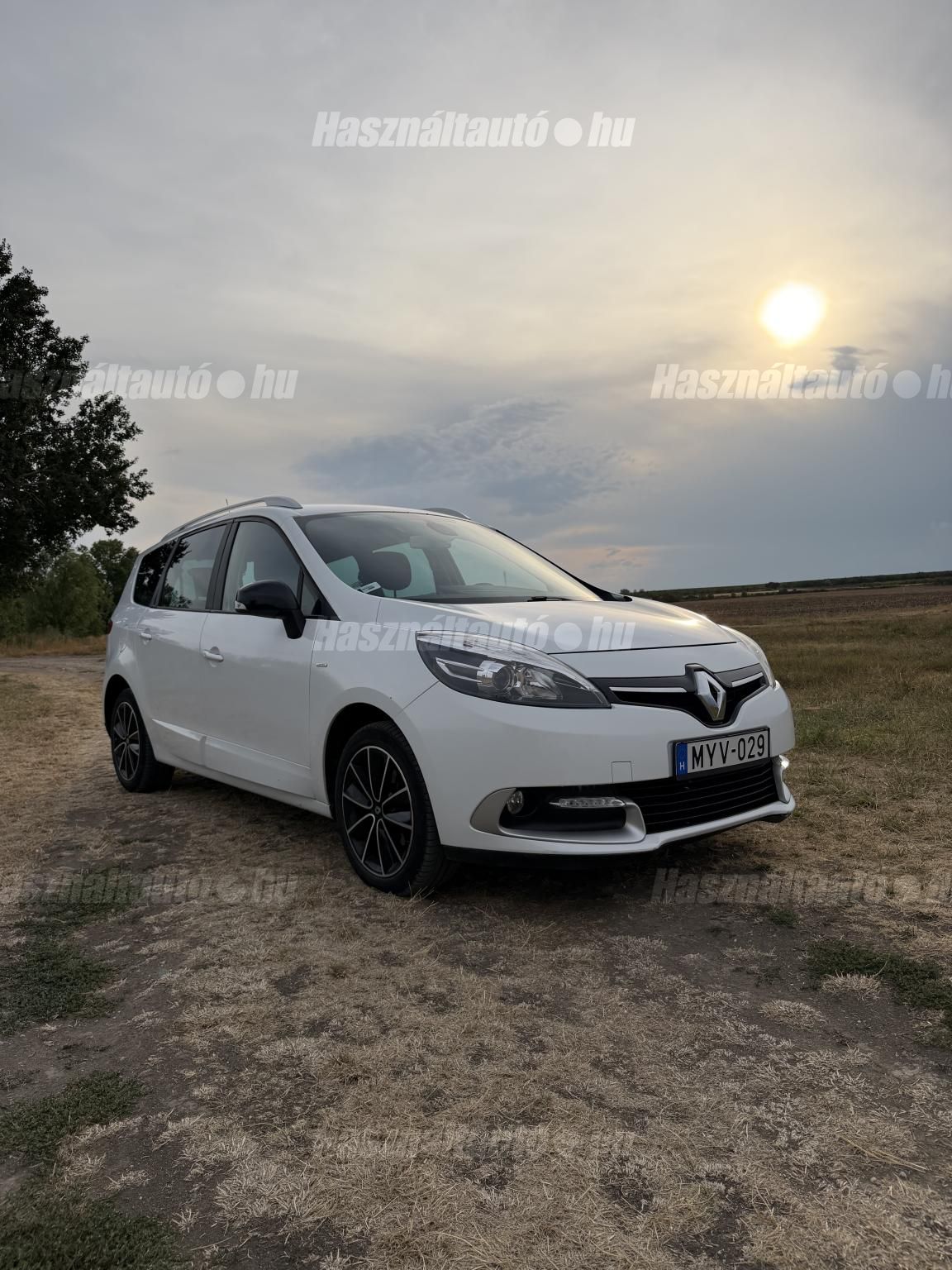 RENAULT GRAND SCENIC 2014/12 - 1