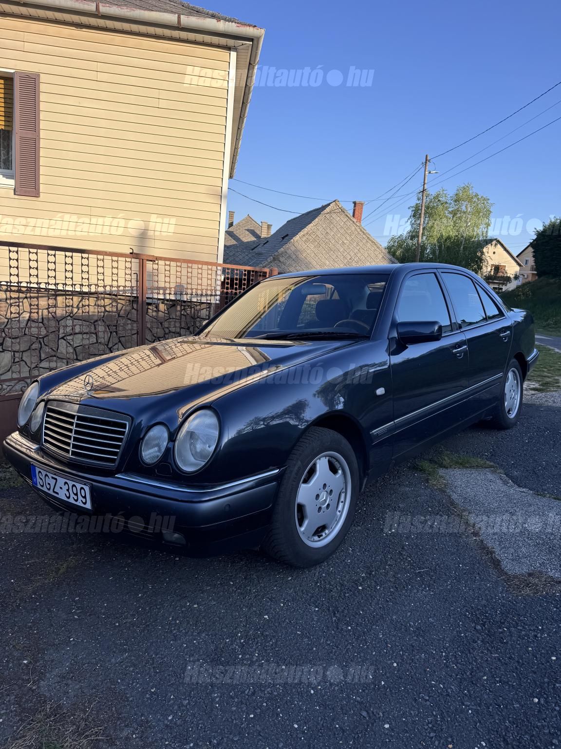 MERCEDES-BENZ E 200 1999/7 - 1