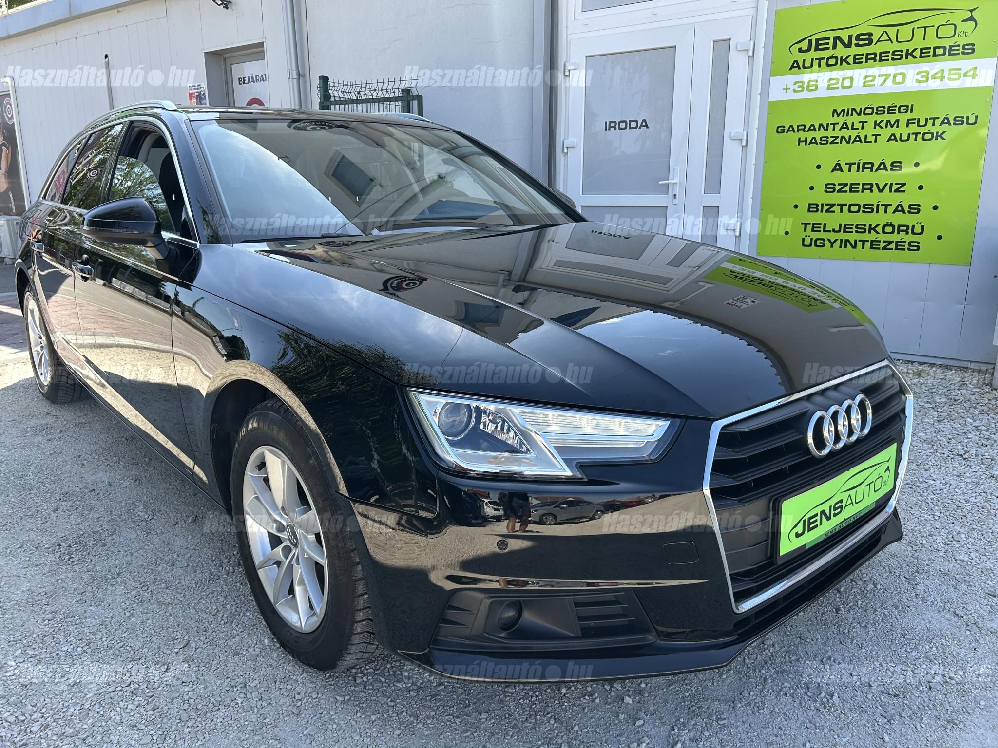 AUDI A4 2016/9 - 1