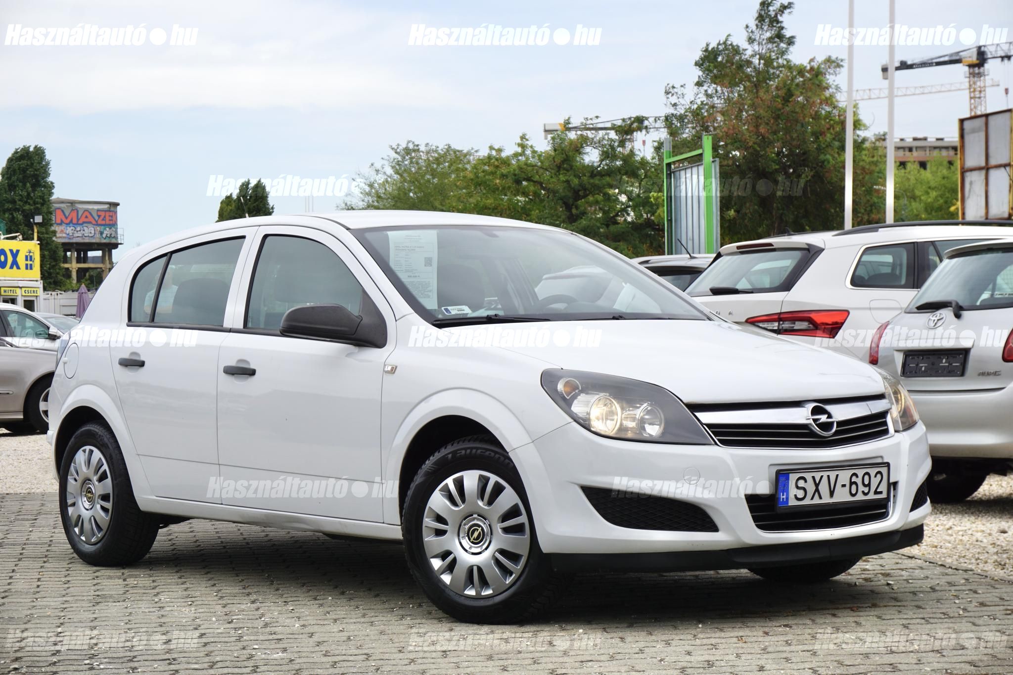 OPEL ASTRA H 2009/7 - 1