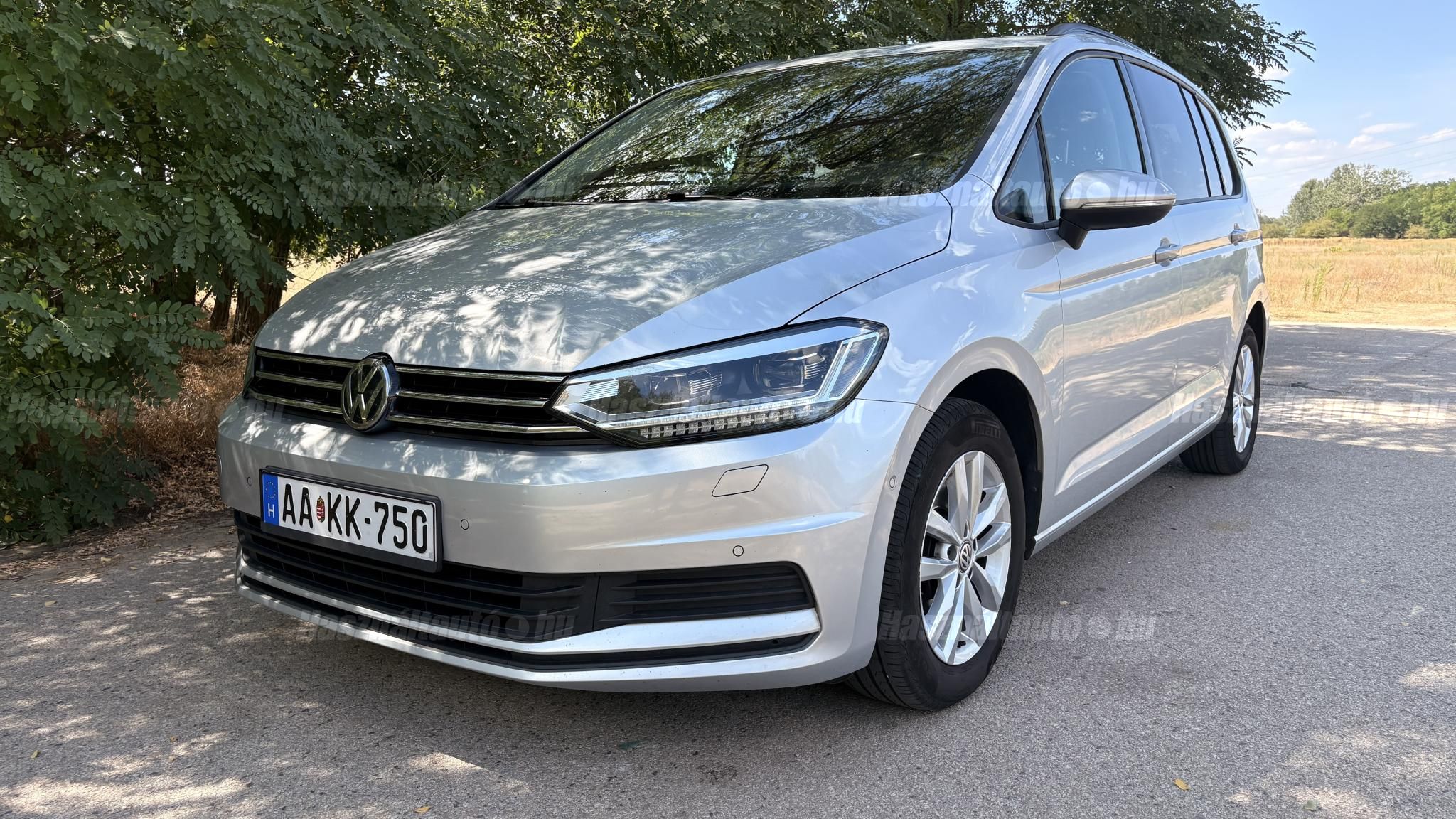 VOLKSWAGEN TOURAN 2019/7 - 1
